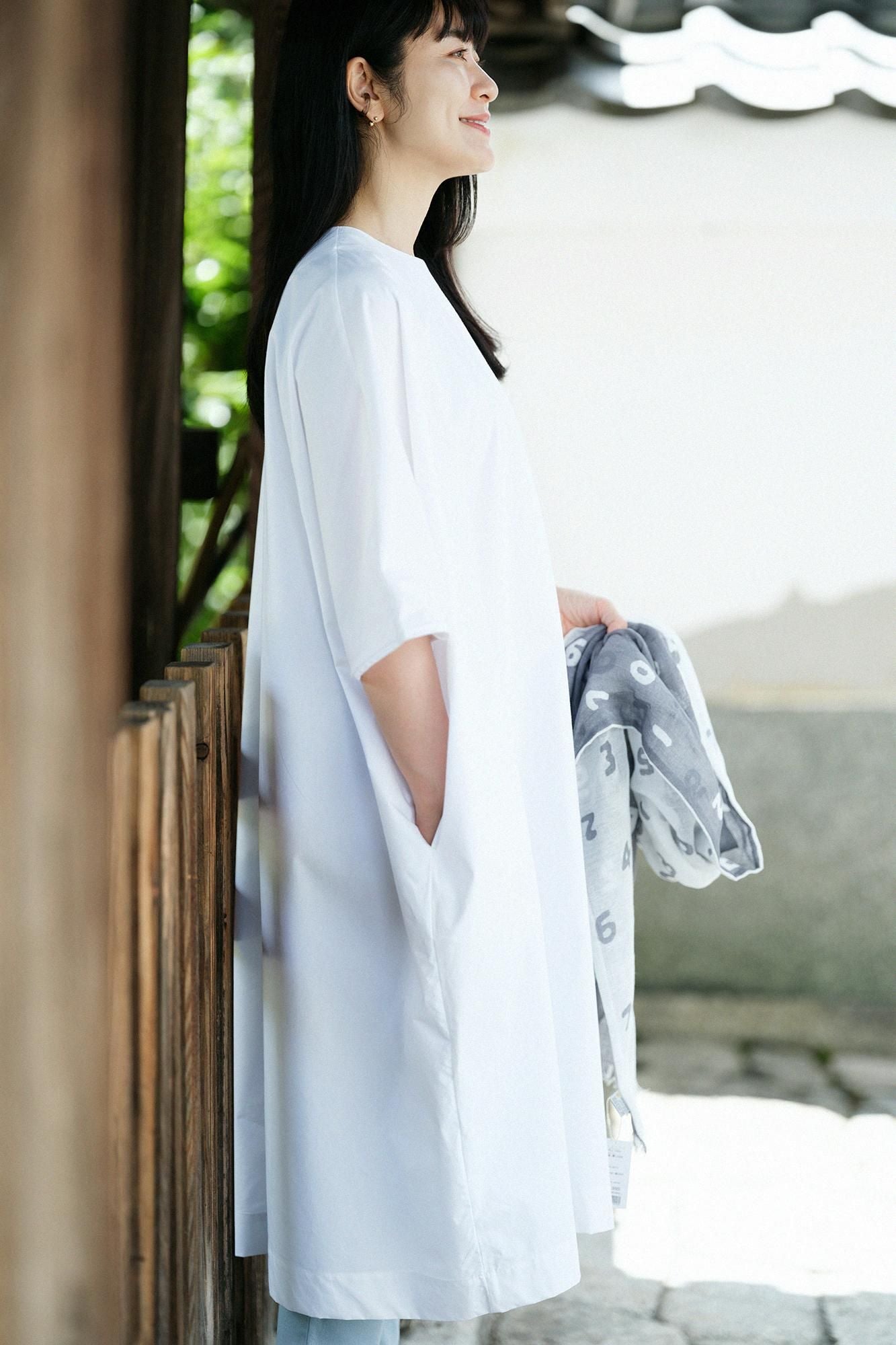 One-piece Dress One-piece Dress / White