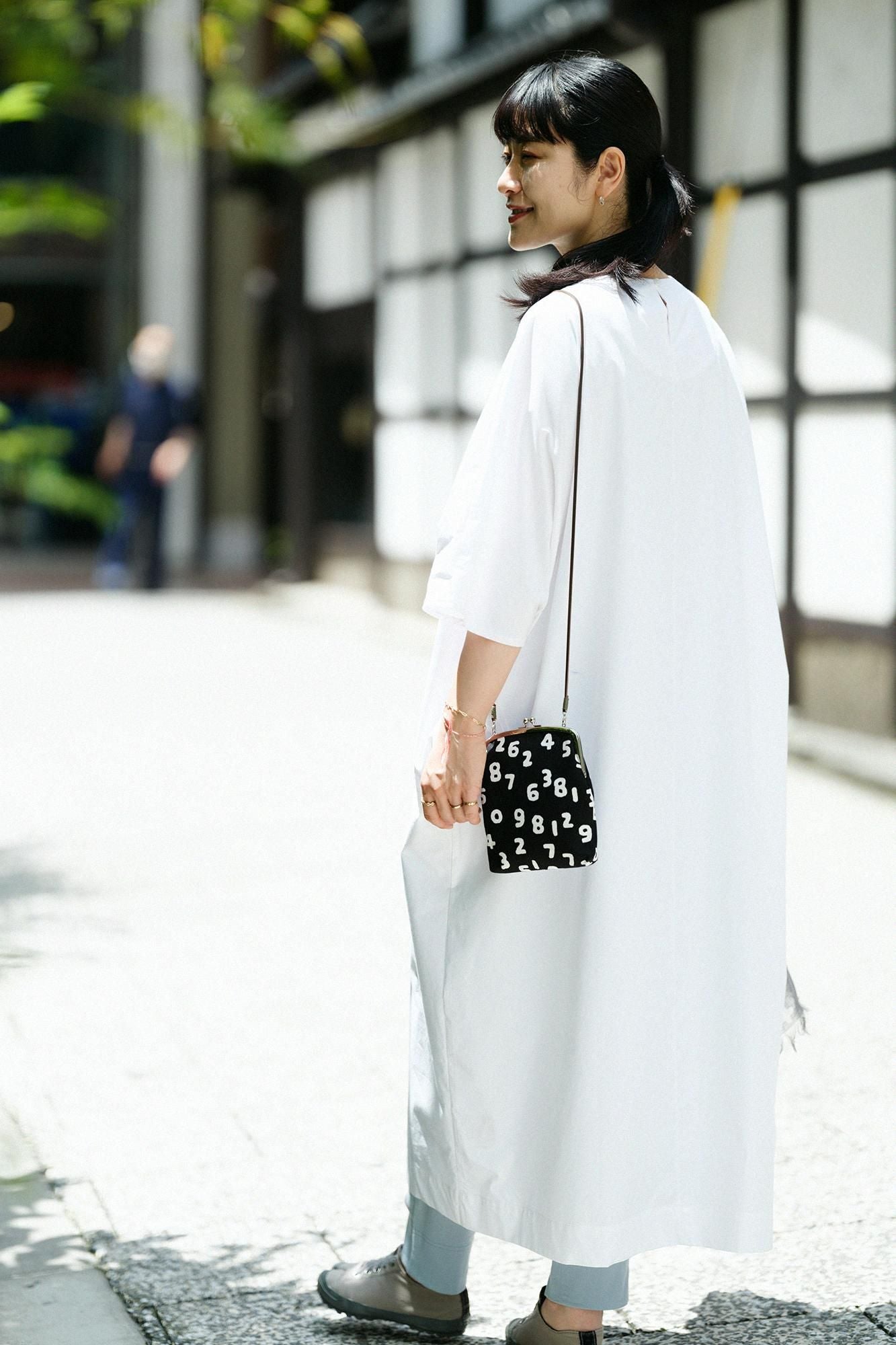 蝙蝠袖宽大连衣裙 长/Tsukumo