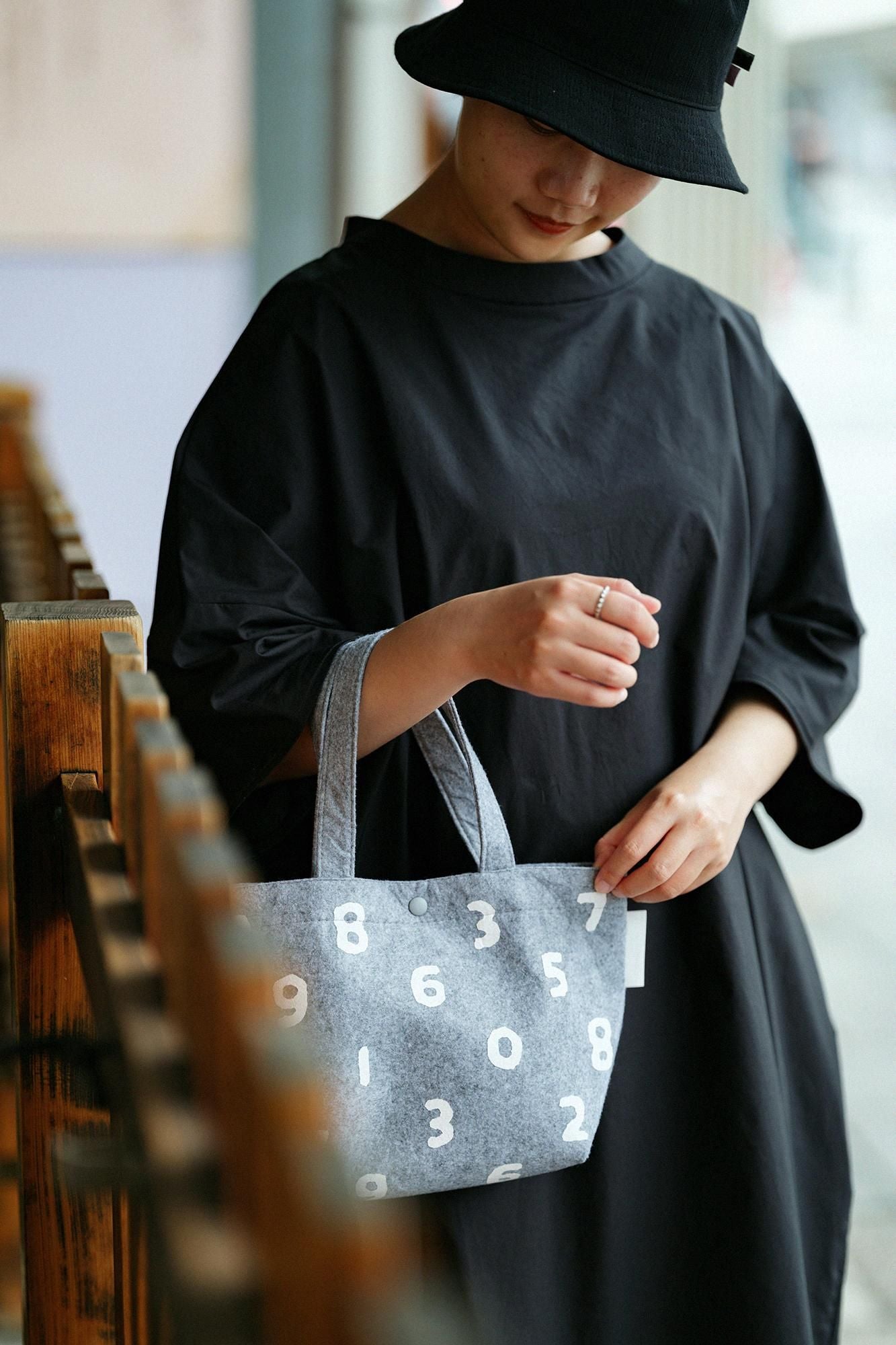 PROMOTION 毛氈托特包 S/SO-SU-U十數