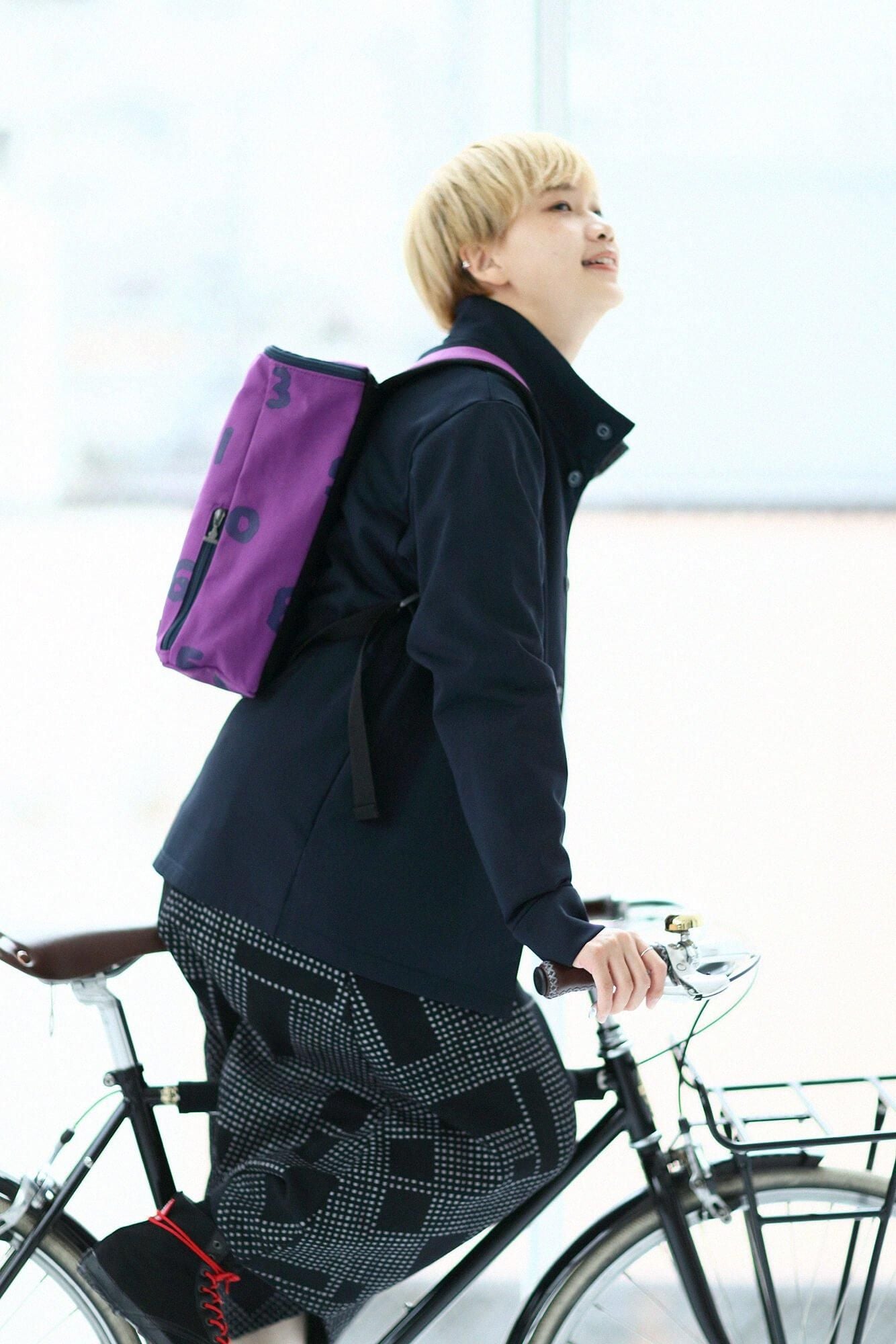 BOX Backpack Small / SO-SU-U Violet×Dark Blue