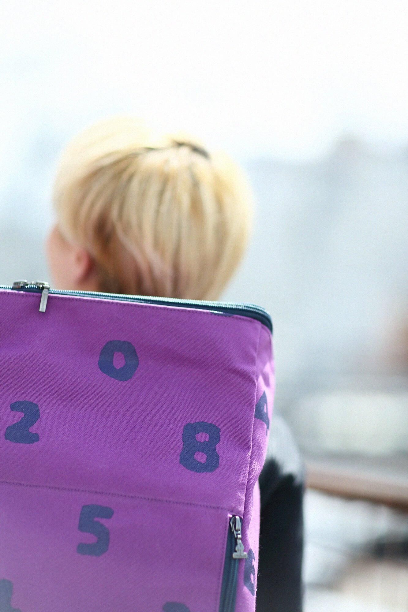 BOXバックパック/SO-SU-U 菫色(すみれいろ)×濃紺(のうこん)