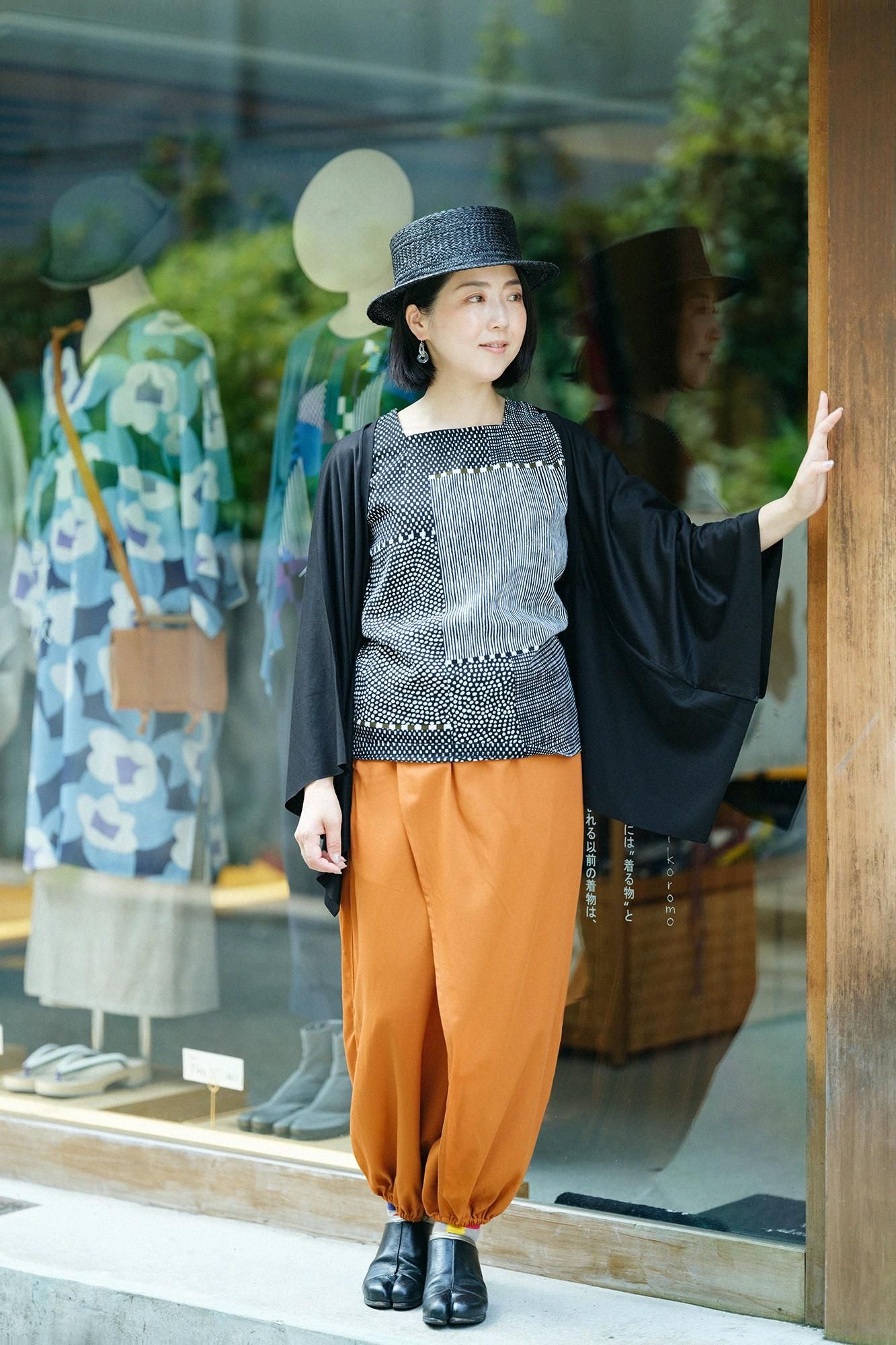 高島縮棉 40/40方領上衣六分袖/點線 墨黑色