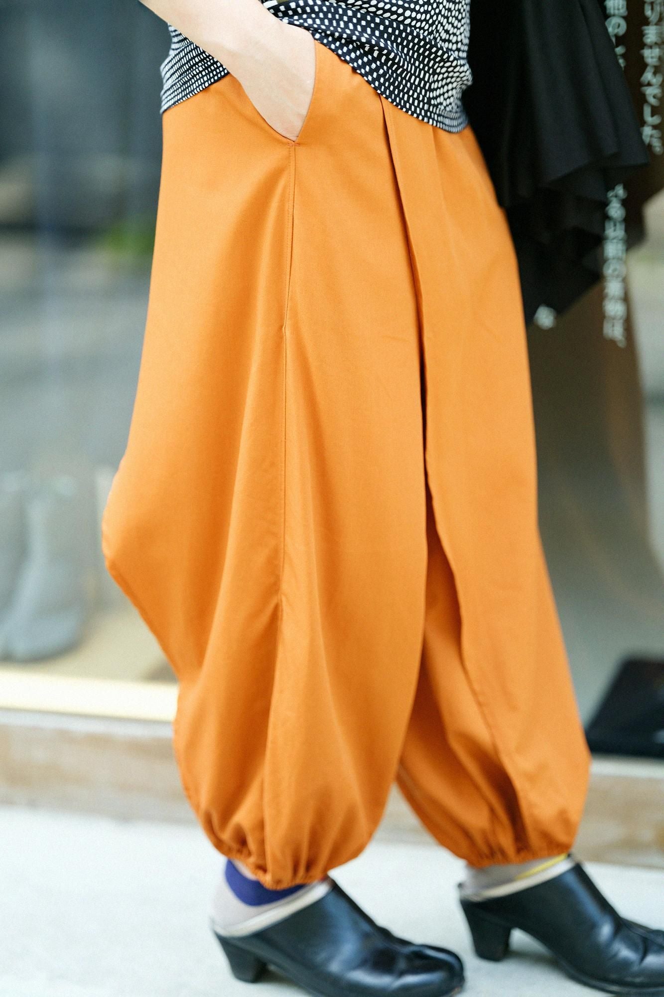 80 Paar Satingewebe (Takamikan Ishita) / Beniukon-Farbe