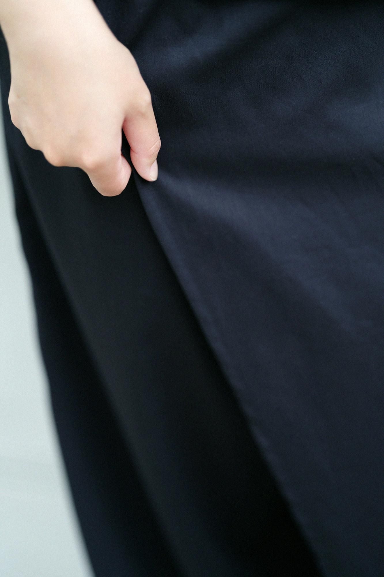 【官網限定】80雙線 緞紋織 手柄寛衣下 和裝褲(是Takamikan)/暗藍色