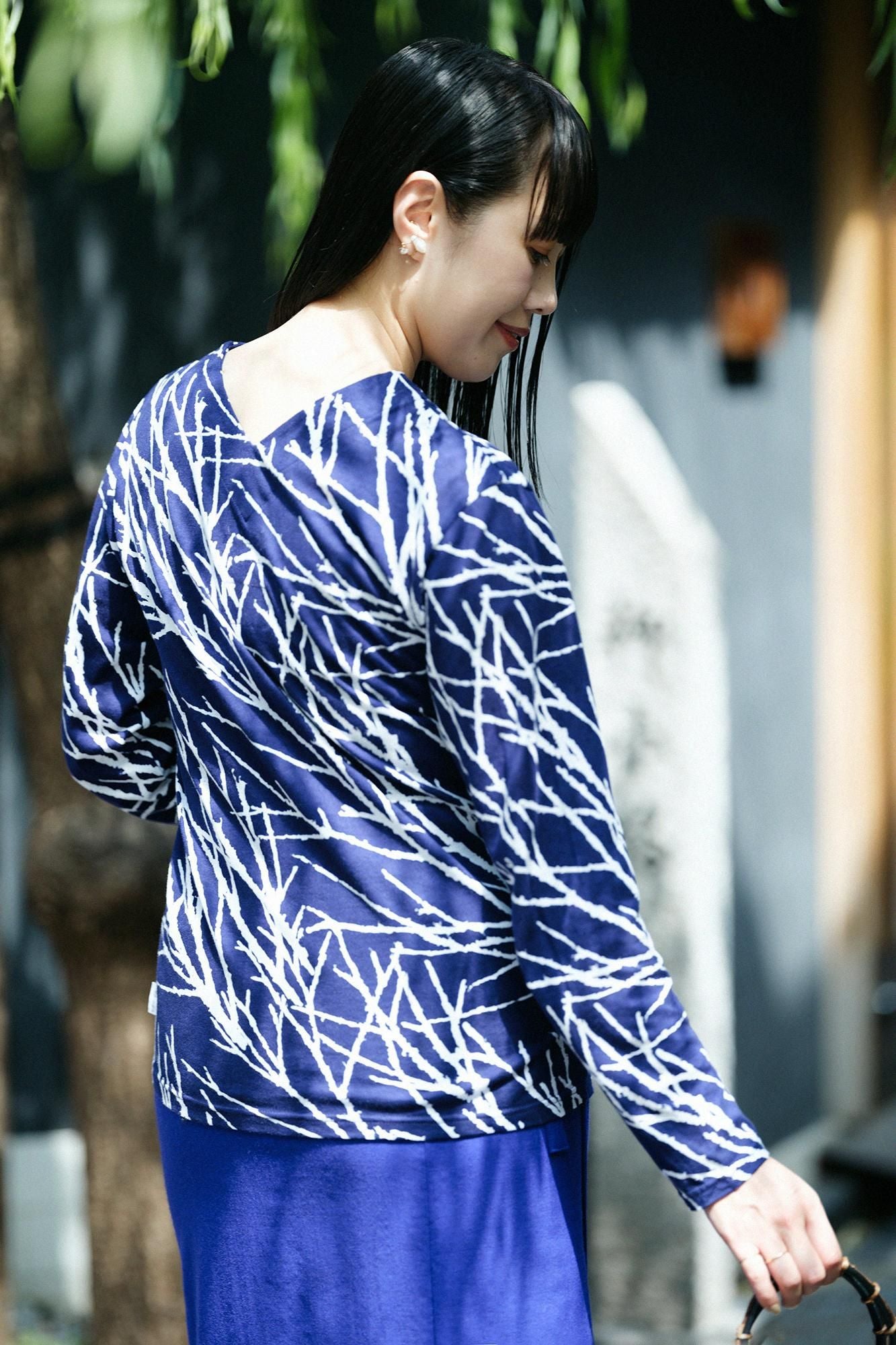 長袖V領上衣/寒風