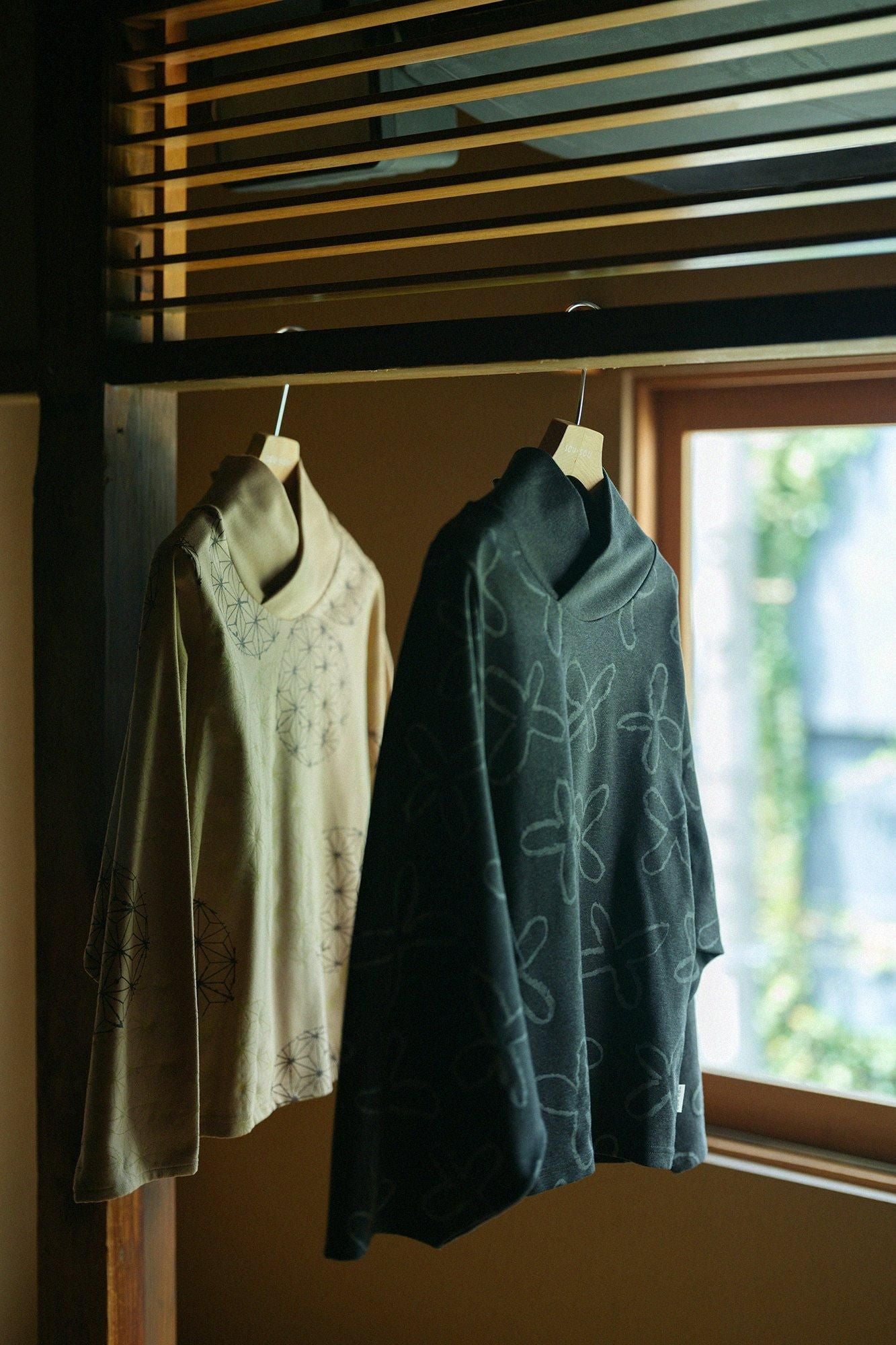 Interlock Knitting Shiraiki Kimono Collar Top / Suzushiro Ink Black