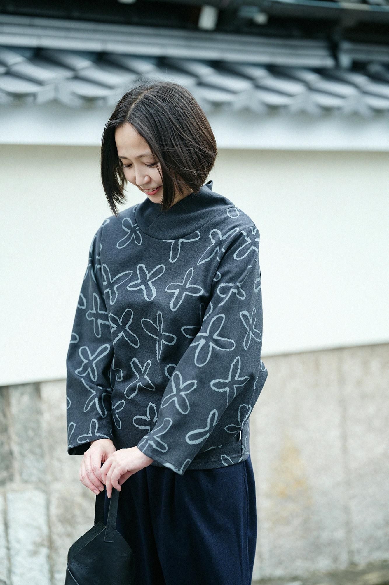 Interlock Knitting Shiraiki Kimono Collar Top / Suzushiro Ink Black