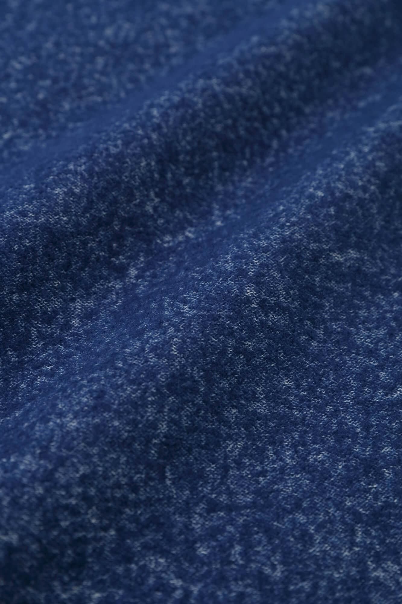 恶劣的ami hatsuki/gunjoiro