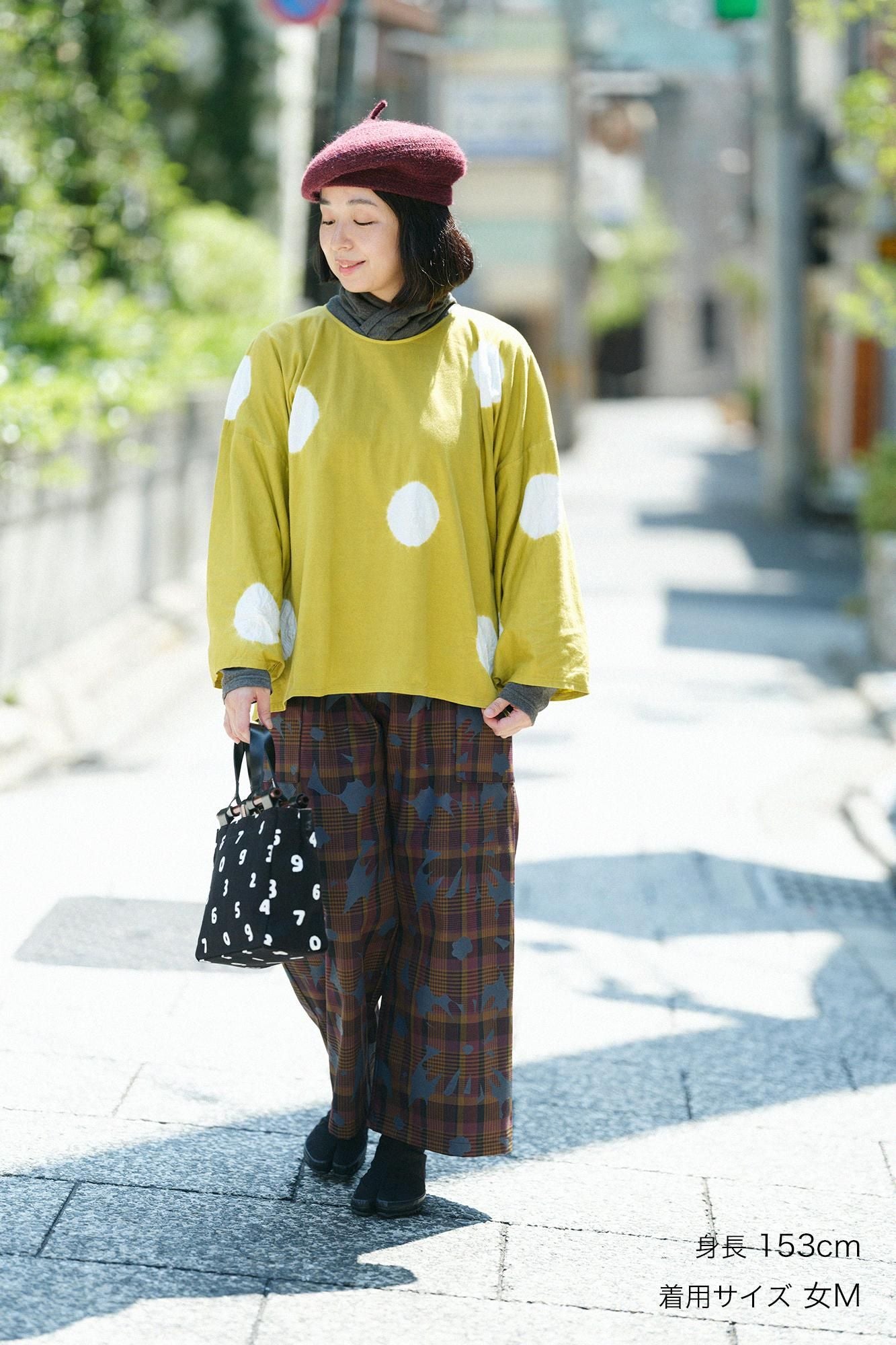 TabataTie-dye Naginata Square Top(Tashika Naginataminds old time withstomach)/Large Polka Dots Mustard Color(presentswhite)×tsuminds old time withtoo