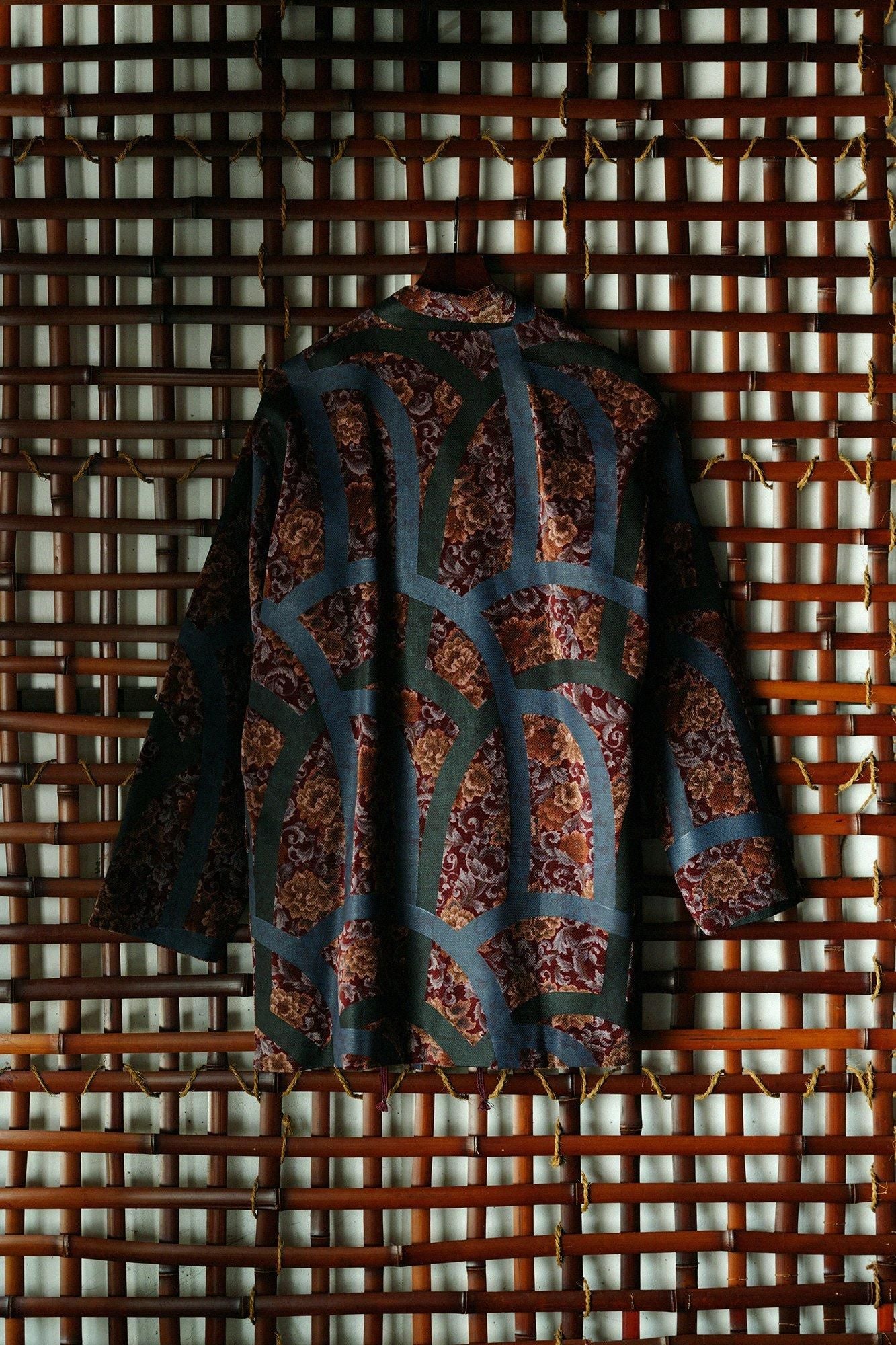 Corduroy Hanten Long-sleeved Jacket with Lining / Chinese Flower Waterfall