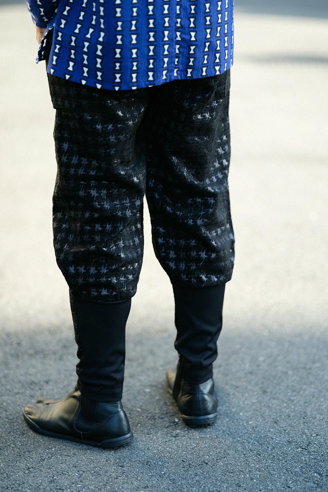 モールジャカール 裁付(たっつけ)えんゆう穿き/変わり千鳥格子(ちどりこうし) 濡羽色(ぬればいろ)