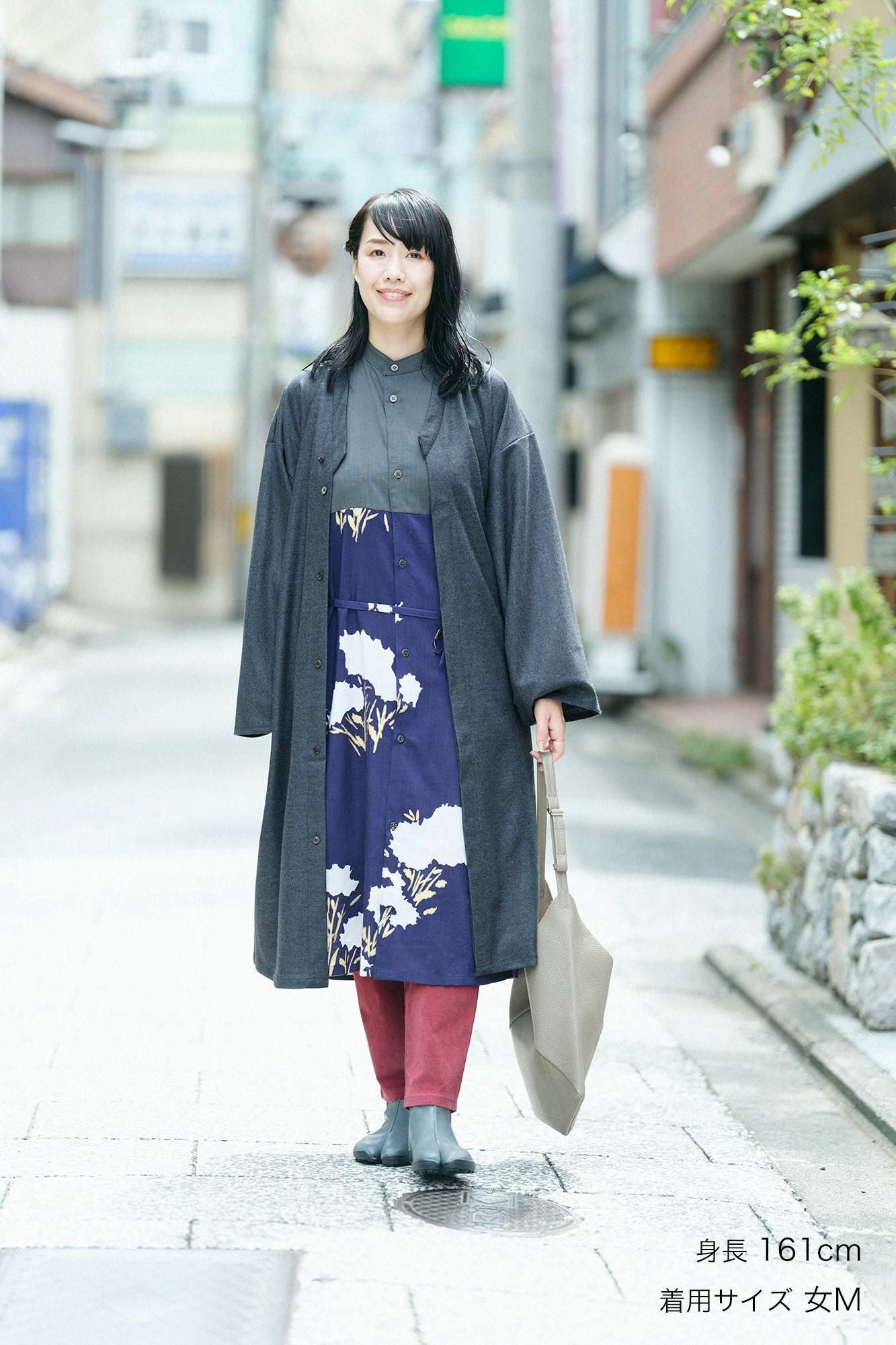 光泽、煤质、稍薄、深色