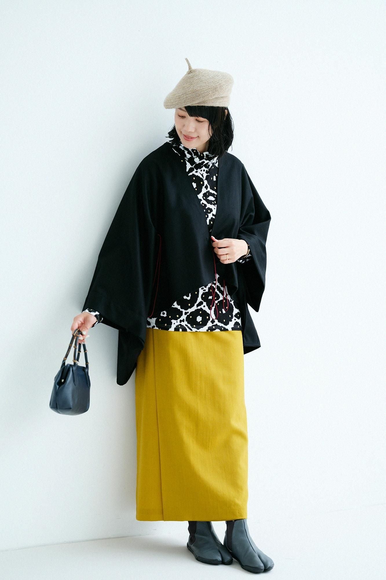 高領上衣/花裝飾