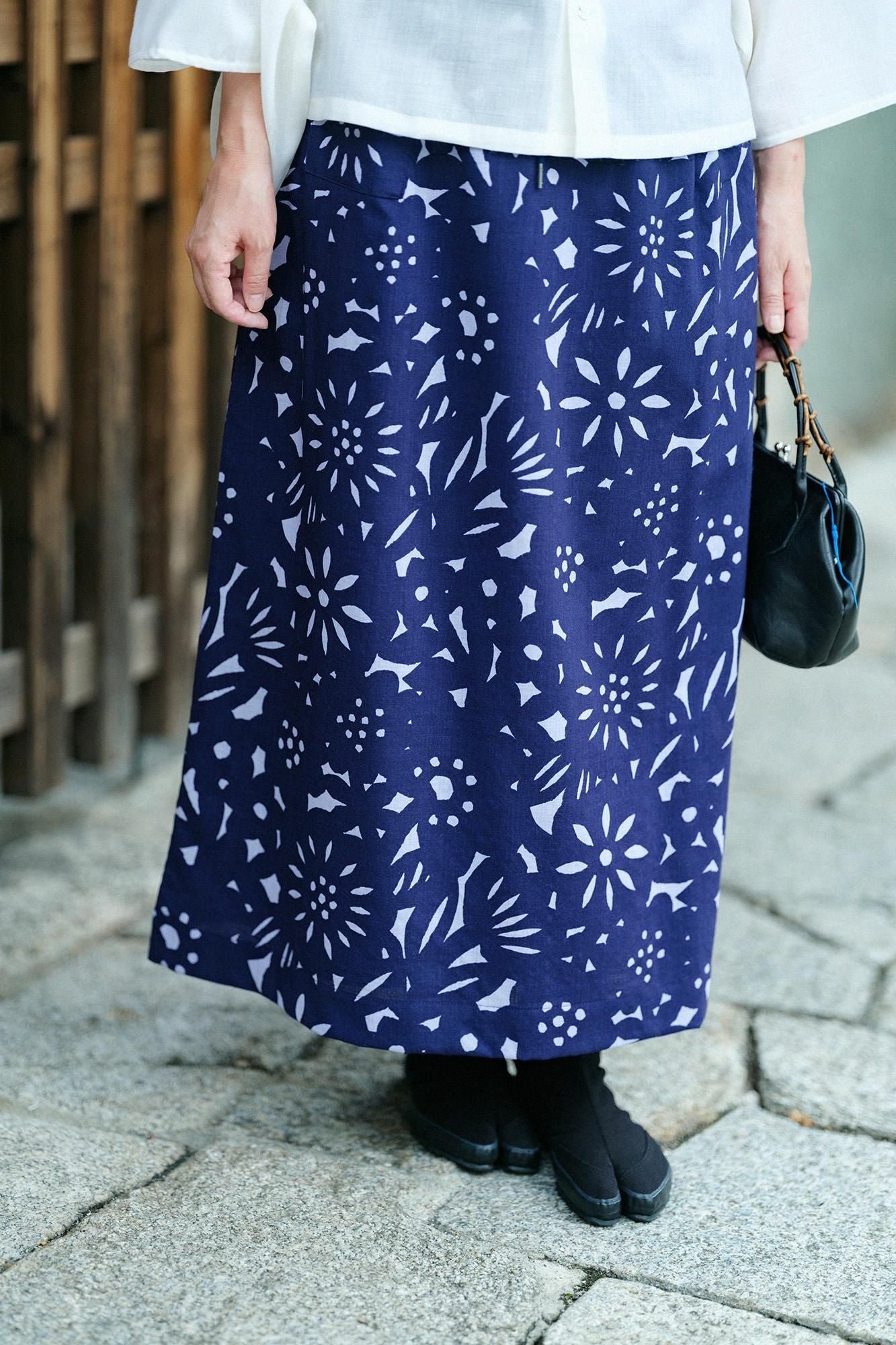 Muslin Wool Long Skirt / Paper Cutout
