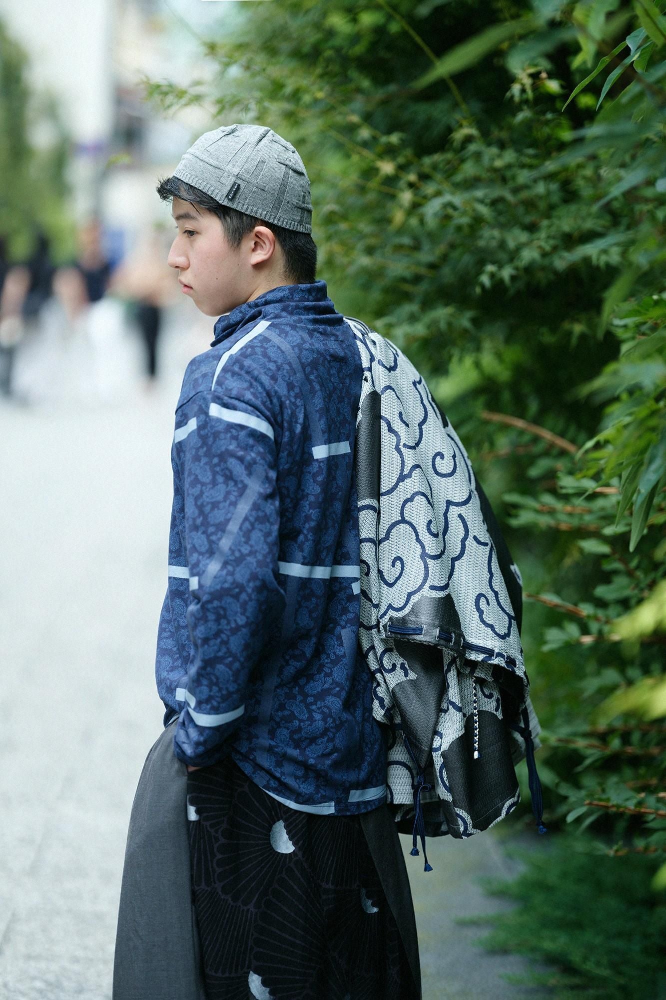 Kanoko Seed Stitch Turtle Neck Shirt / Tobi and Blank Dark Blue