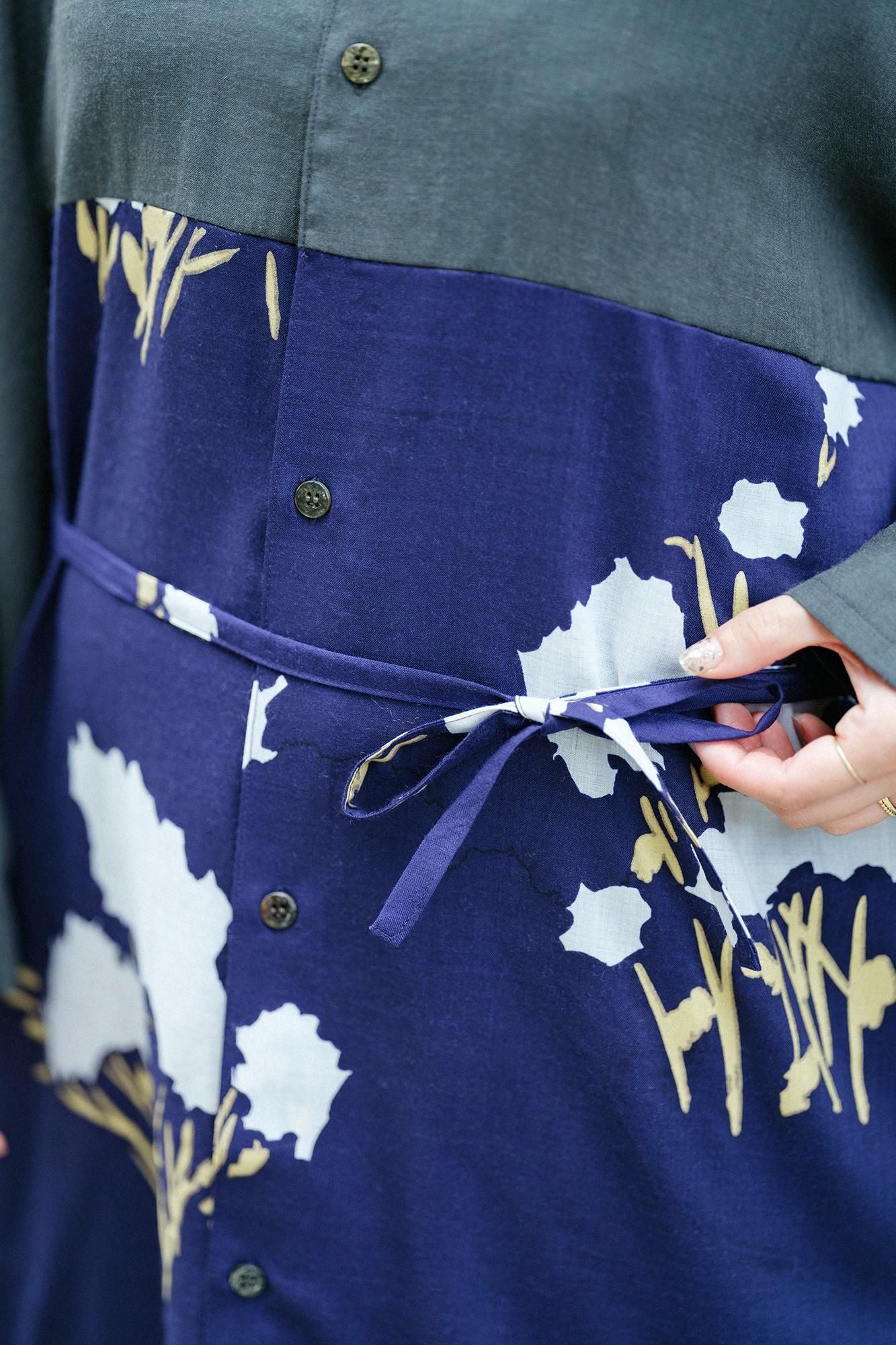 모슬린 나기나타 카리고로모(나기나타 타리고로모)/짙은회색(코이하이)×하나아카리