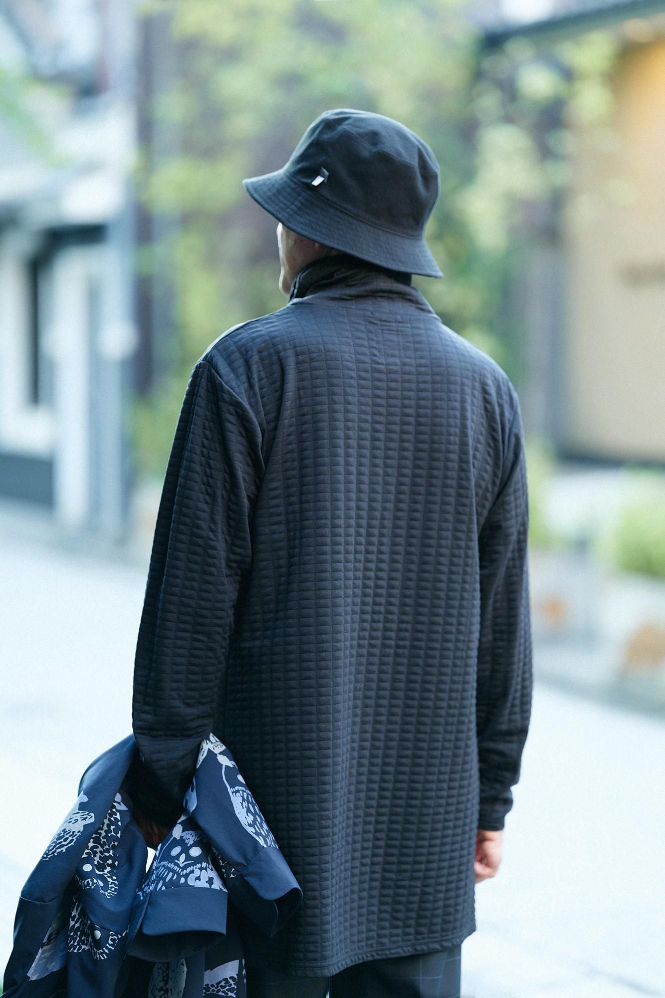 퀼트 니트 트위스트터틀 l/s 튜닉/검은색