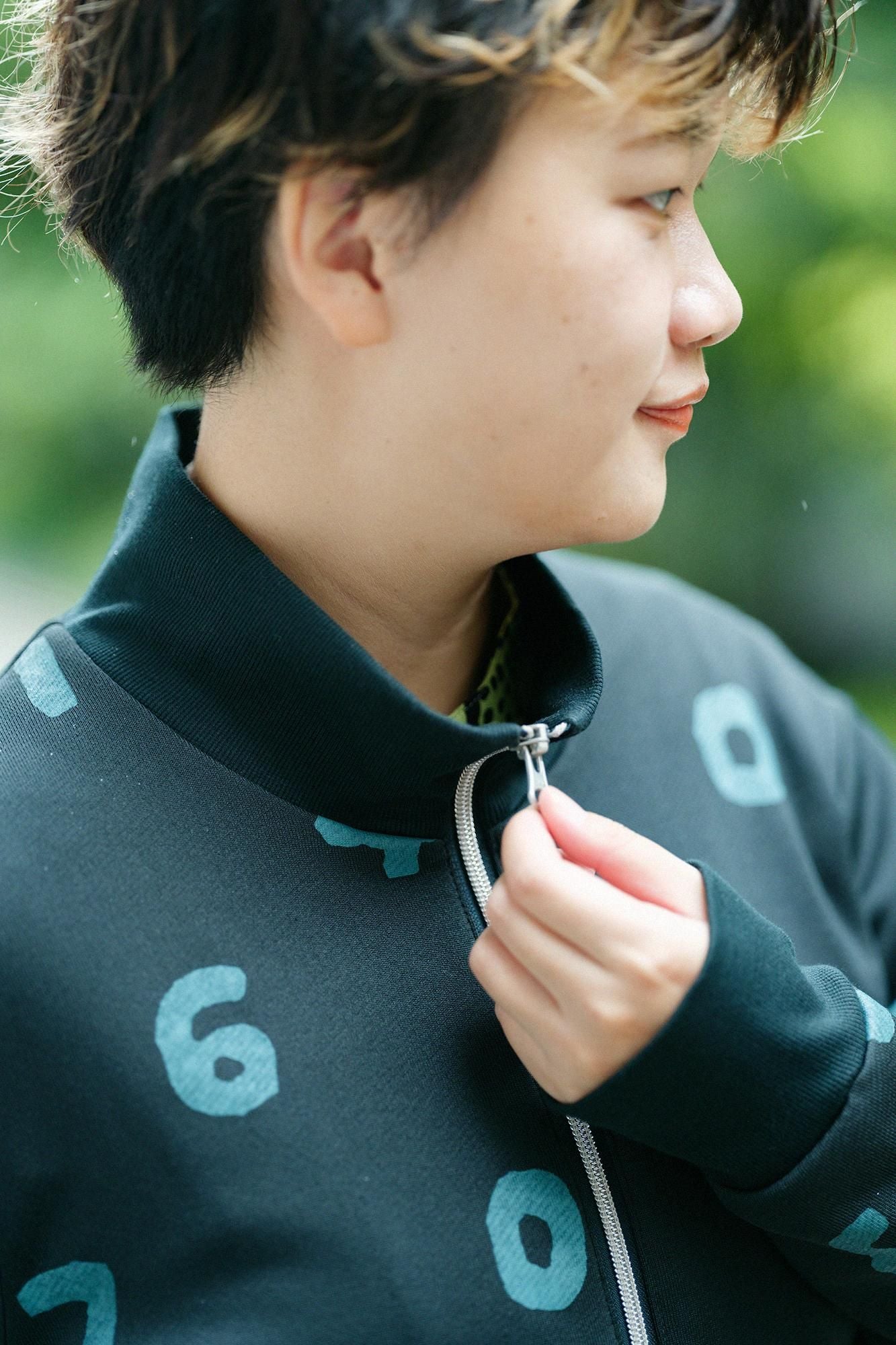 內抓毛ZIP UP BIKE外套/ SO-SU-U十數深綠色