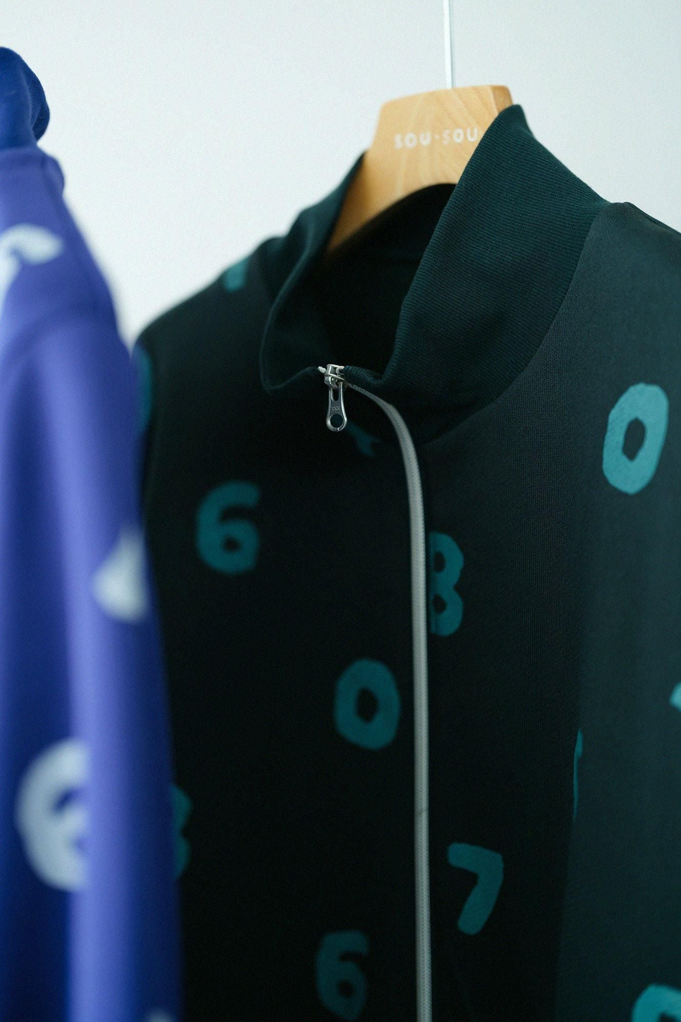 內抓毛ZIP UP BIKE外套/ SO-SU-U十數深綠色