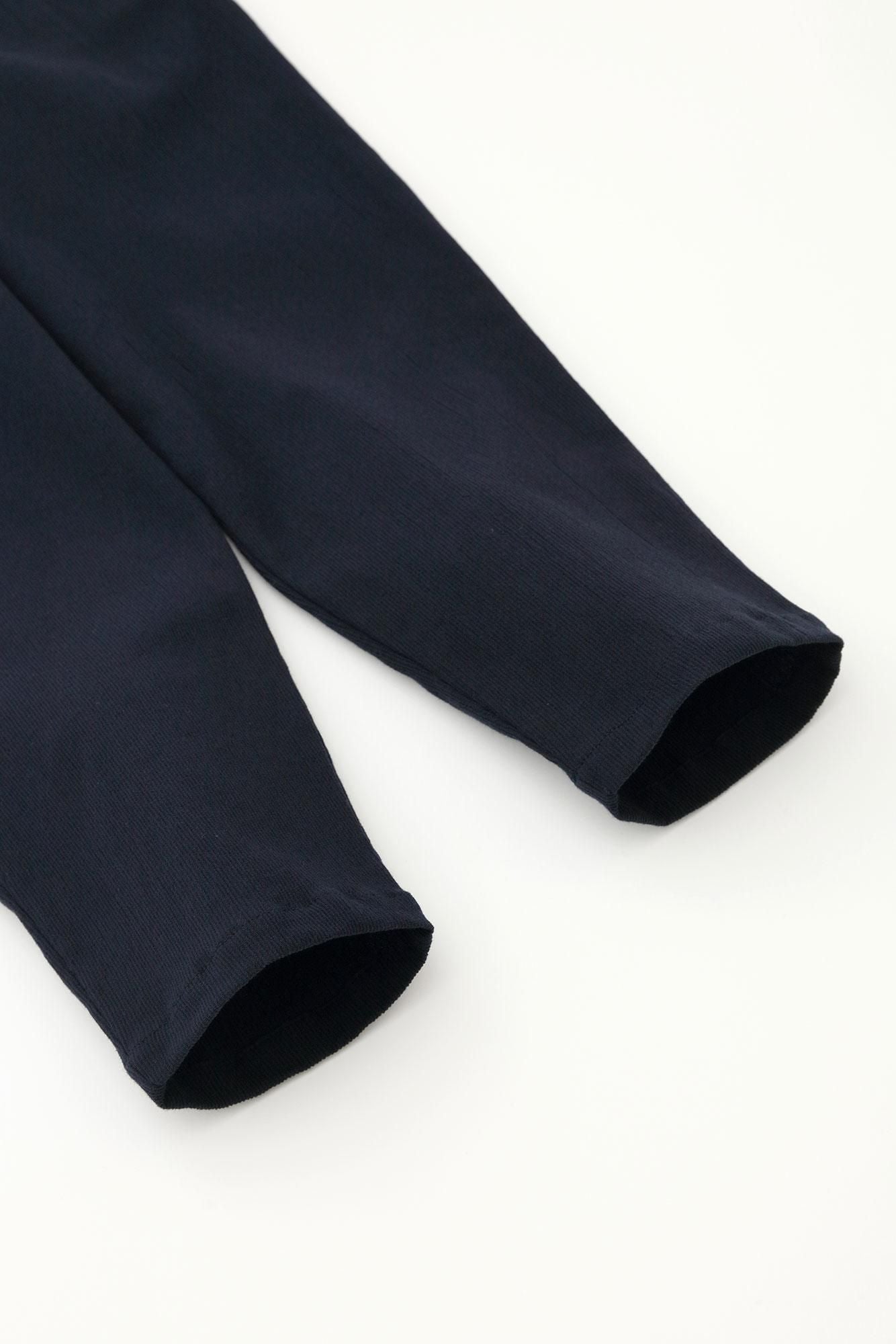 高島縮棉20/10 珠地型押加工休閒窄管長褲/藍黑色