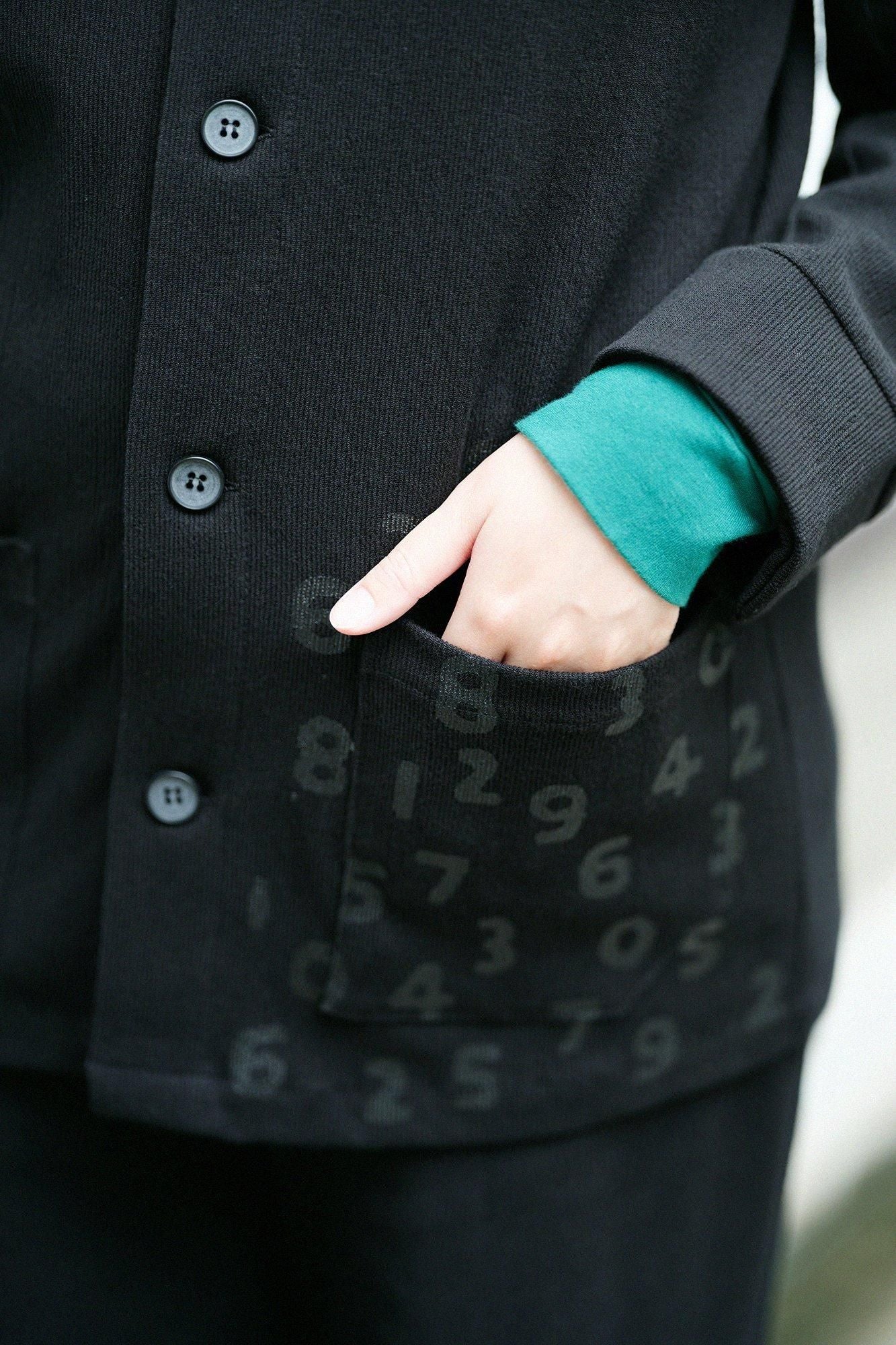 高島縮棉20/10 珠地型押加工有領夾克/黑色