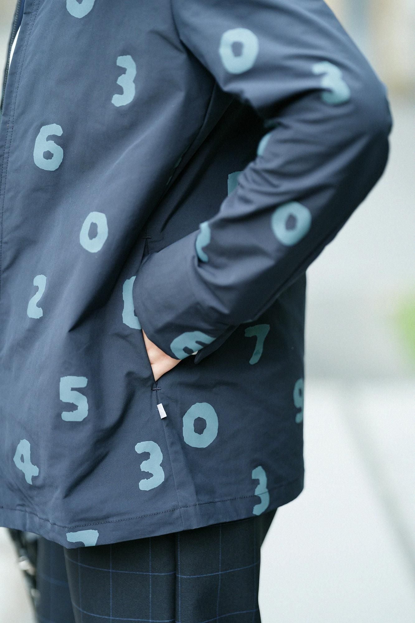 防潑水強撚蜜桃絨連帽外套/ SO-SU-U十數藍黑色