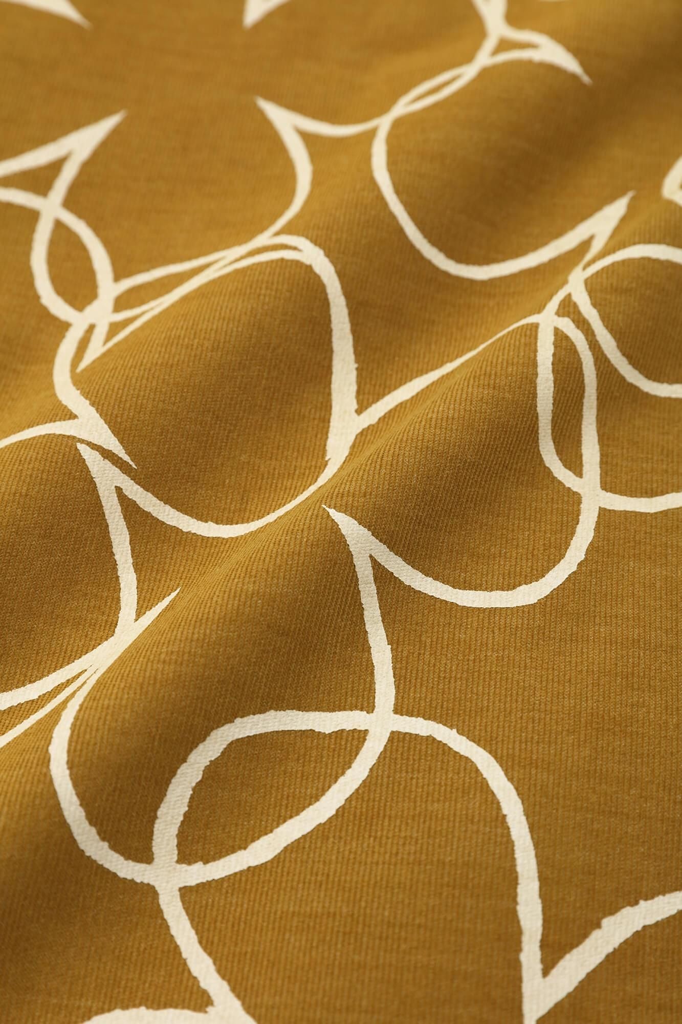 ●燈芯絨圓弧袖貫頭衣/四葉草 黃色