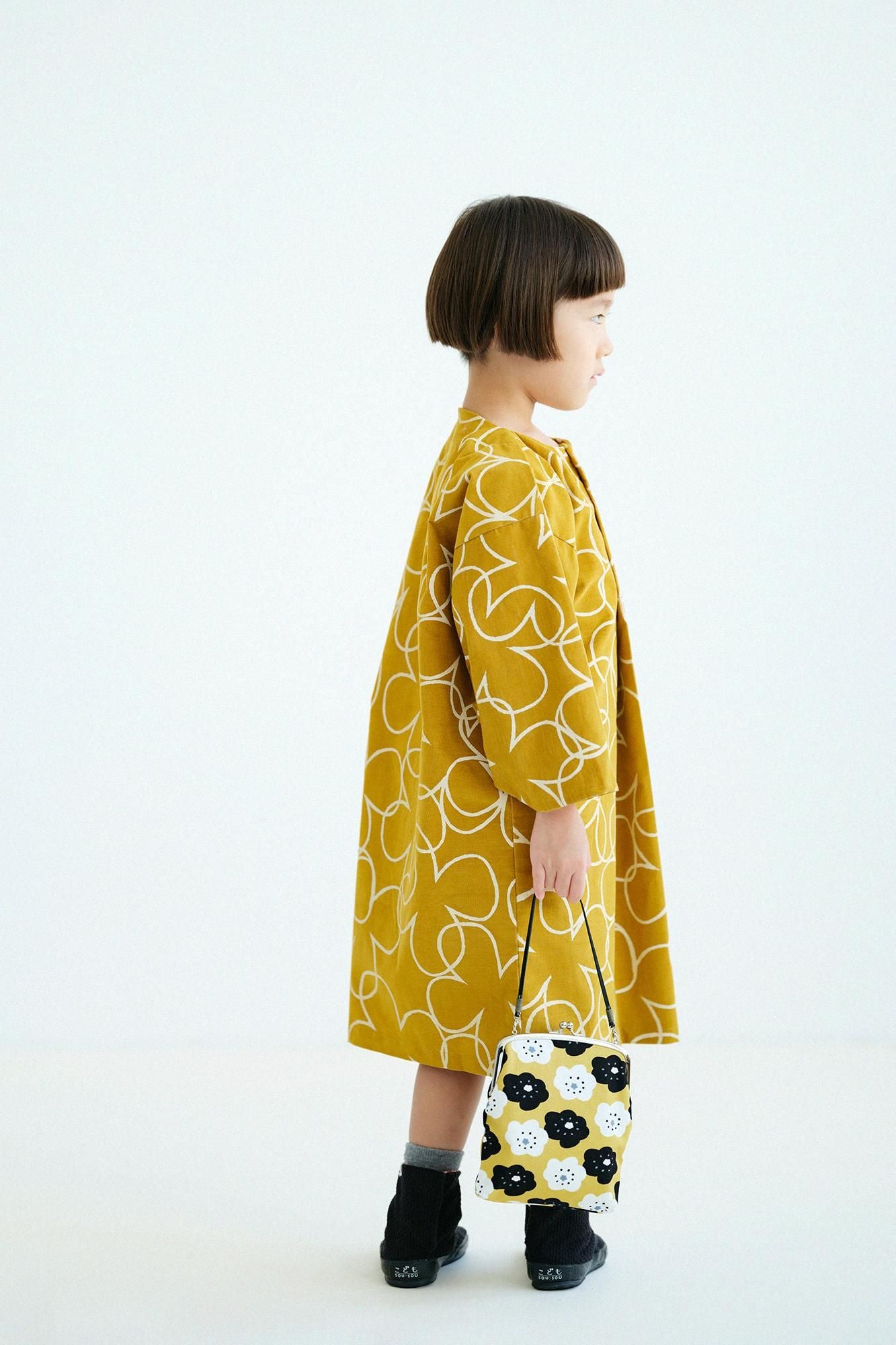 ●燈芯絨圓弧袖貫頭衣/四葉草 黃色