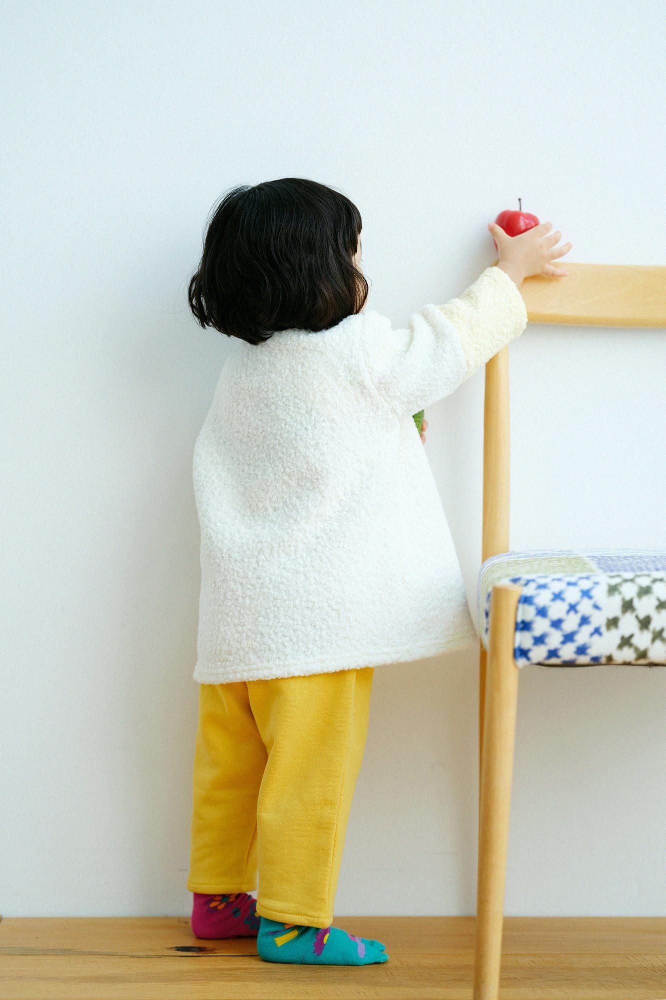 ●仿毛 雙色袖外套/純白×淺黃色