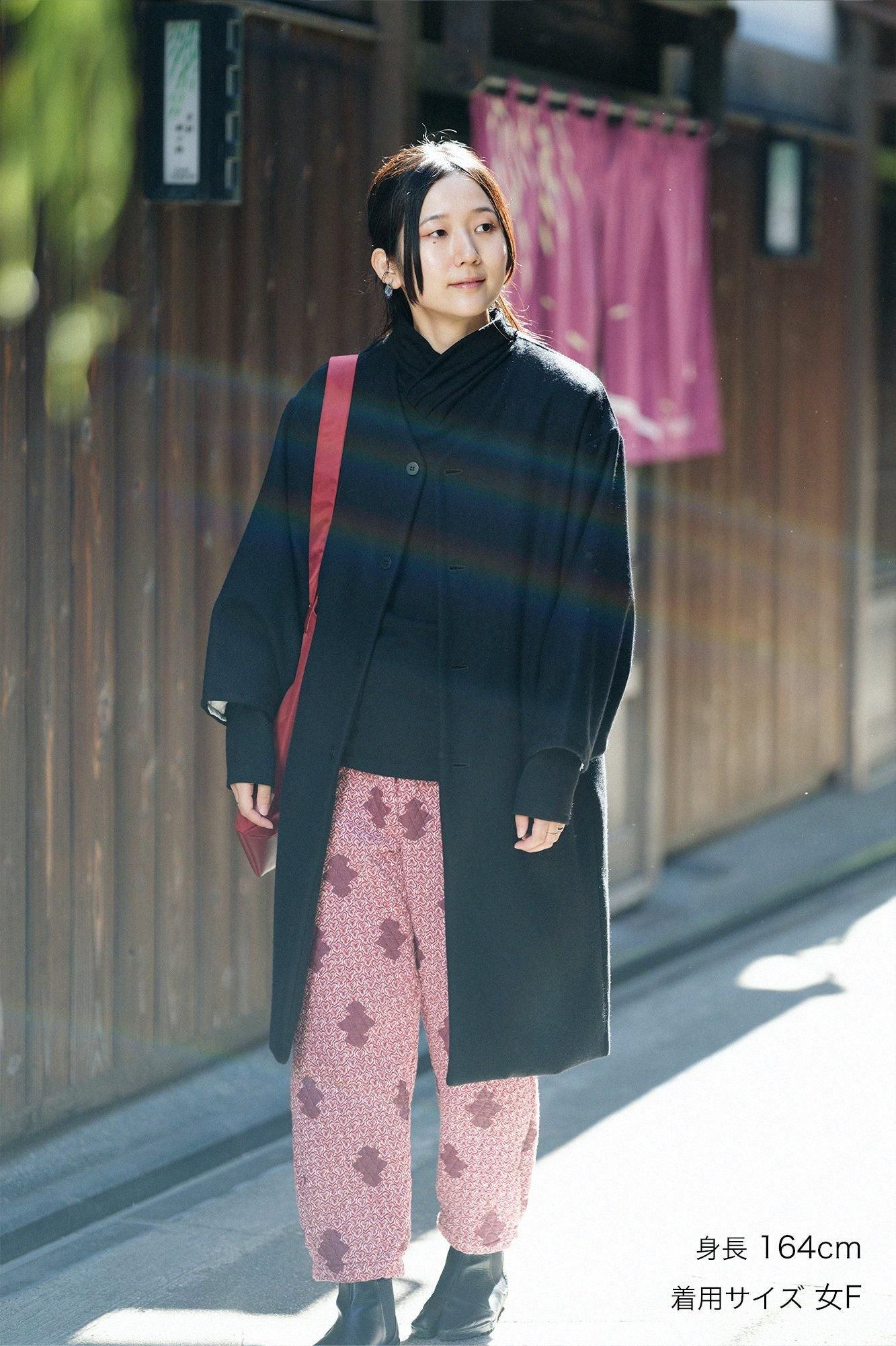 뱀 히다 몸뻬/카사네다이아몬드 (Kasanevishi) (gen)