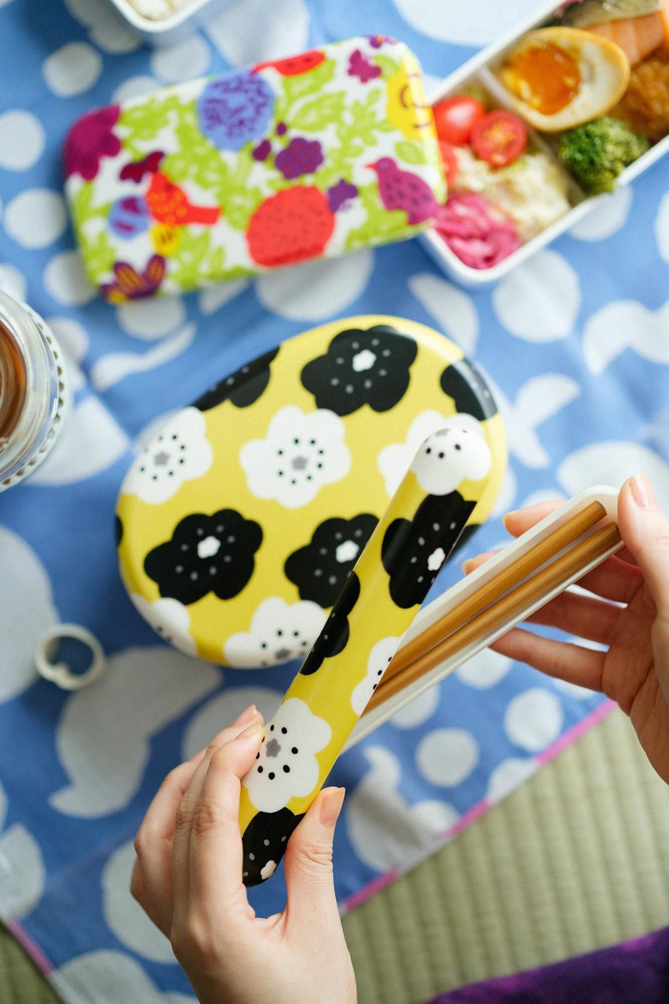 SOU・SOU×POKETLE Cloth-covered Chopsticks Case / Smile