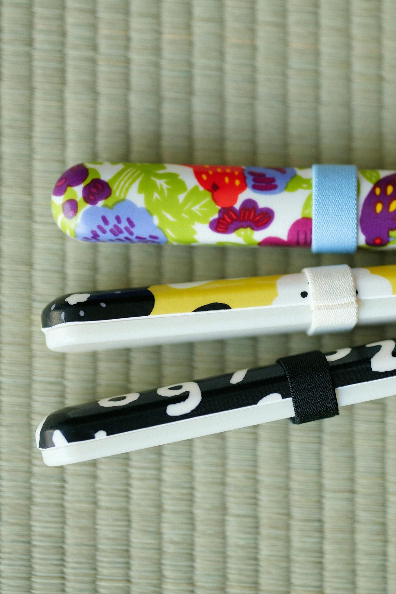 SOU・SOU×POKETLE Cloth-covered Chopsticks Case / Smile