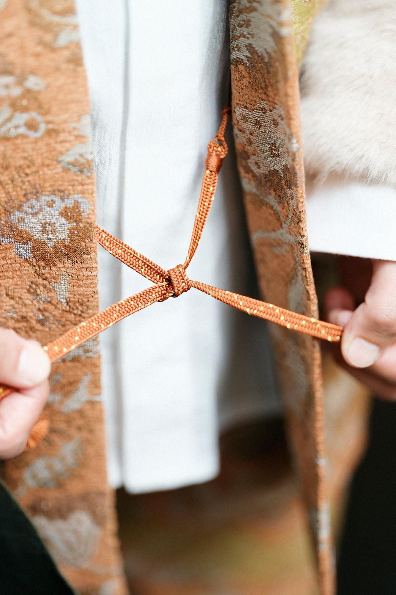 Gobelin x Faux Fur Bi-color Sleeve Hanten Long-sleeved Jacket Tied-up with Lining