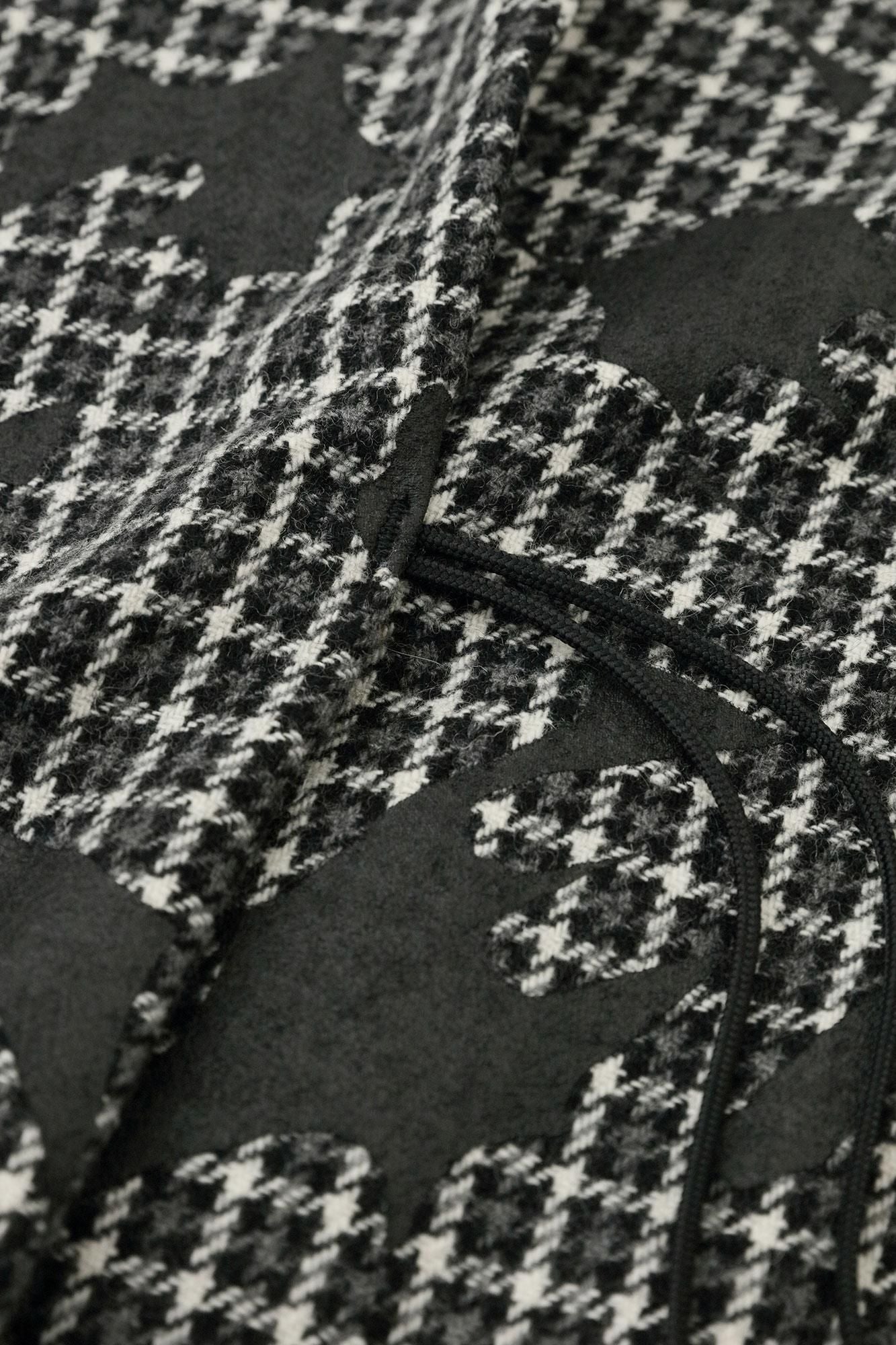 Tweed Lattice Weave Kisaragi Poncho / Oraka and Blank Black× White