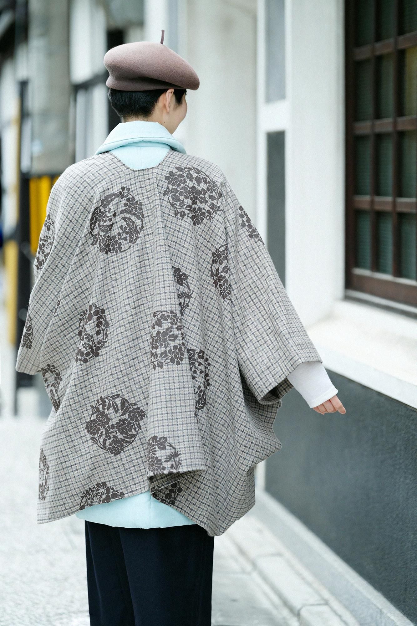 트위드 코우시오리 키사라기/하나마루 문양 치라시와 여백 소나무 염색 (Matsusomeiro) X Birch Brown (Bicker Brown)