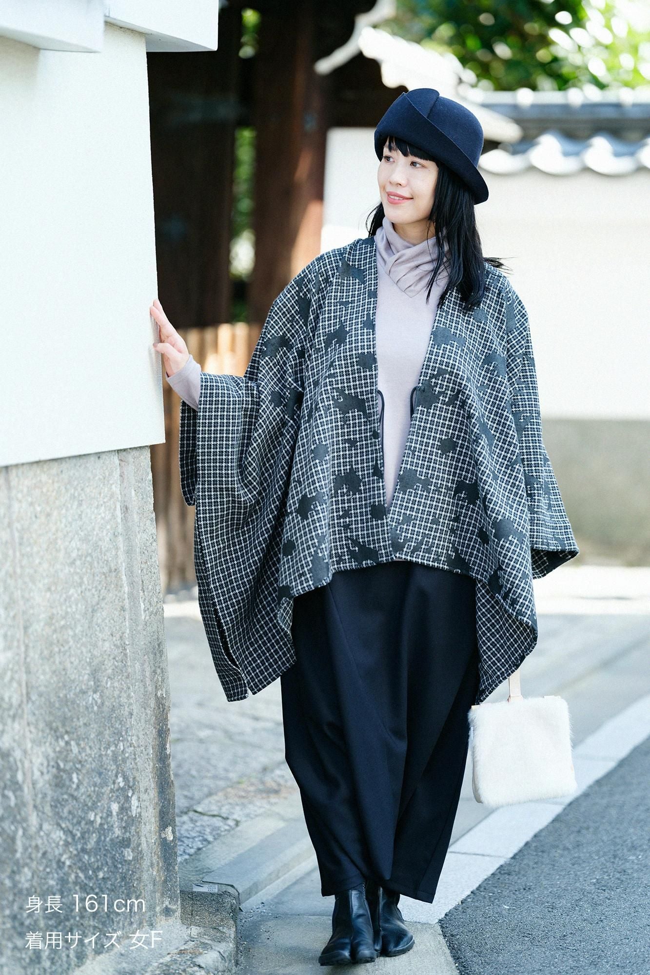 粗花呢 格紋織 如月披風/落落大方和留白 黑色×白色