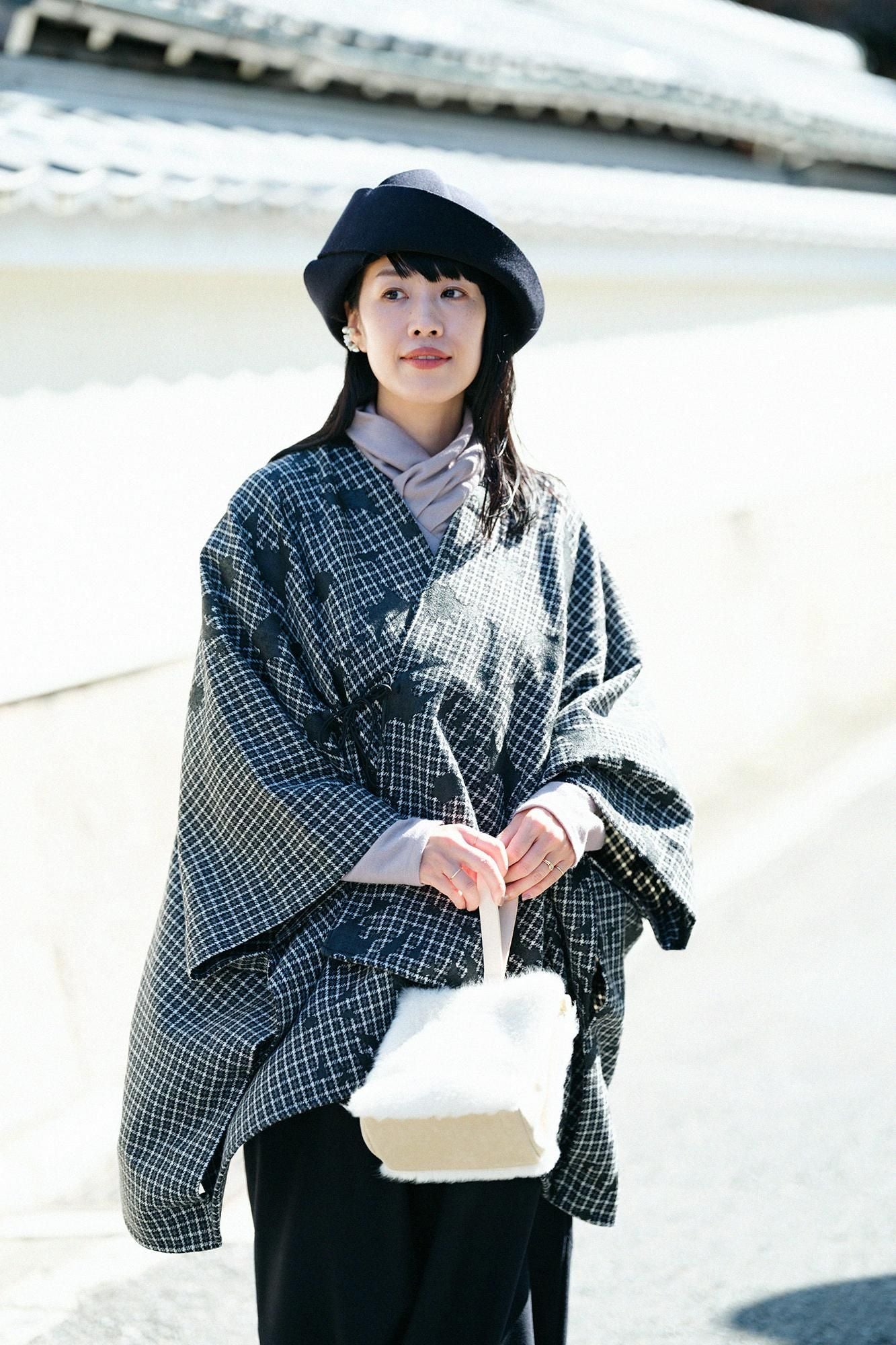 粗花呢 格紋織 如月披風/落落大方和留白 黑色×白色