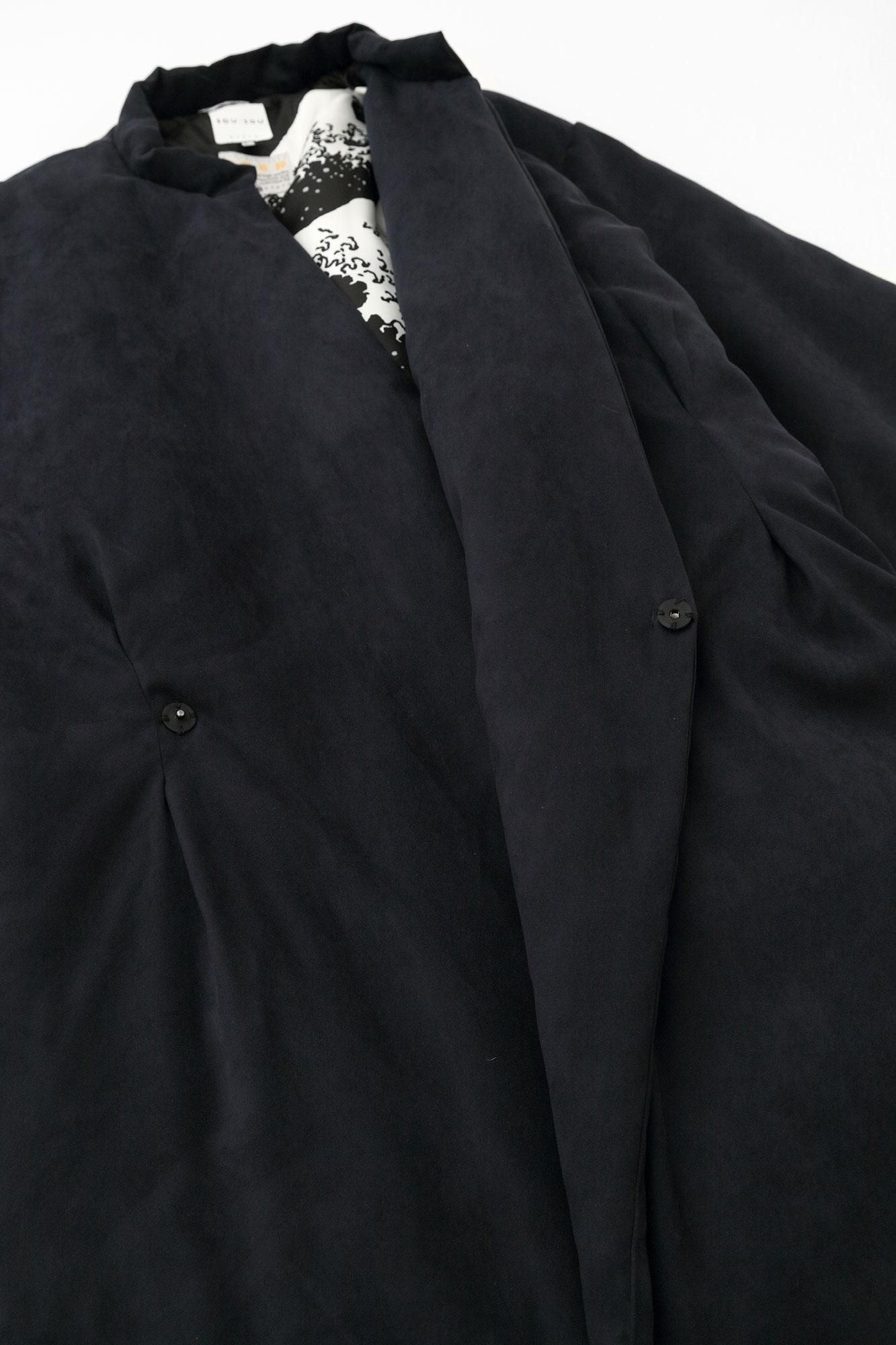 フェイクヌバック 丹前(たんぜん) 中綿袷(なかわたあわせ)/深紺(しんこん)×北斎(ほくさい) 神奈川沖浪裏(かながわおきなみうら) 写し(うつし)