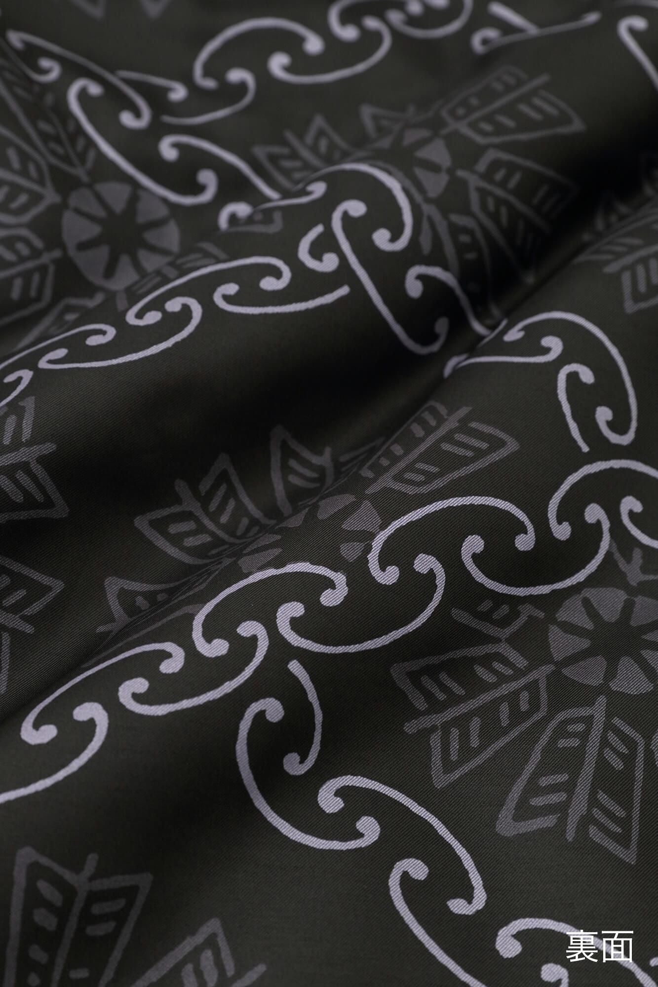 人造皮革陣羽織(Nagajinbaori)夾棉 附裡襯/黑色圓環風車紋 再現