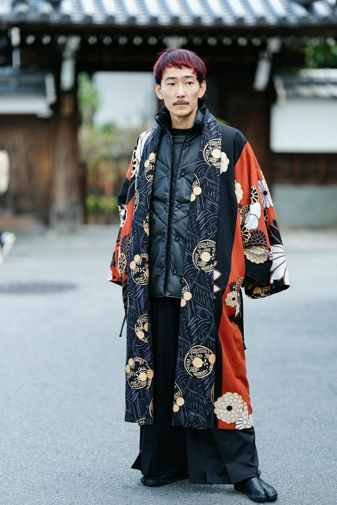 人造皮革陣羽織(Nagajinbaori)夾棉 附裡襯/黑色圓環風車紋 再現