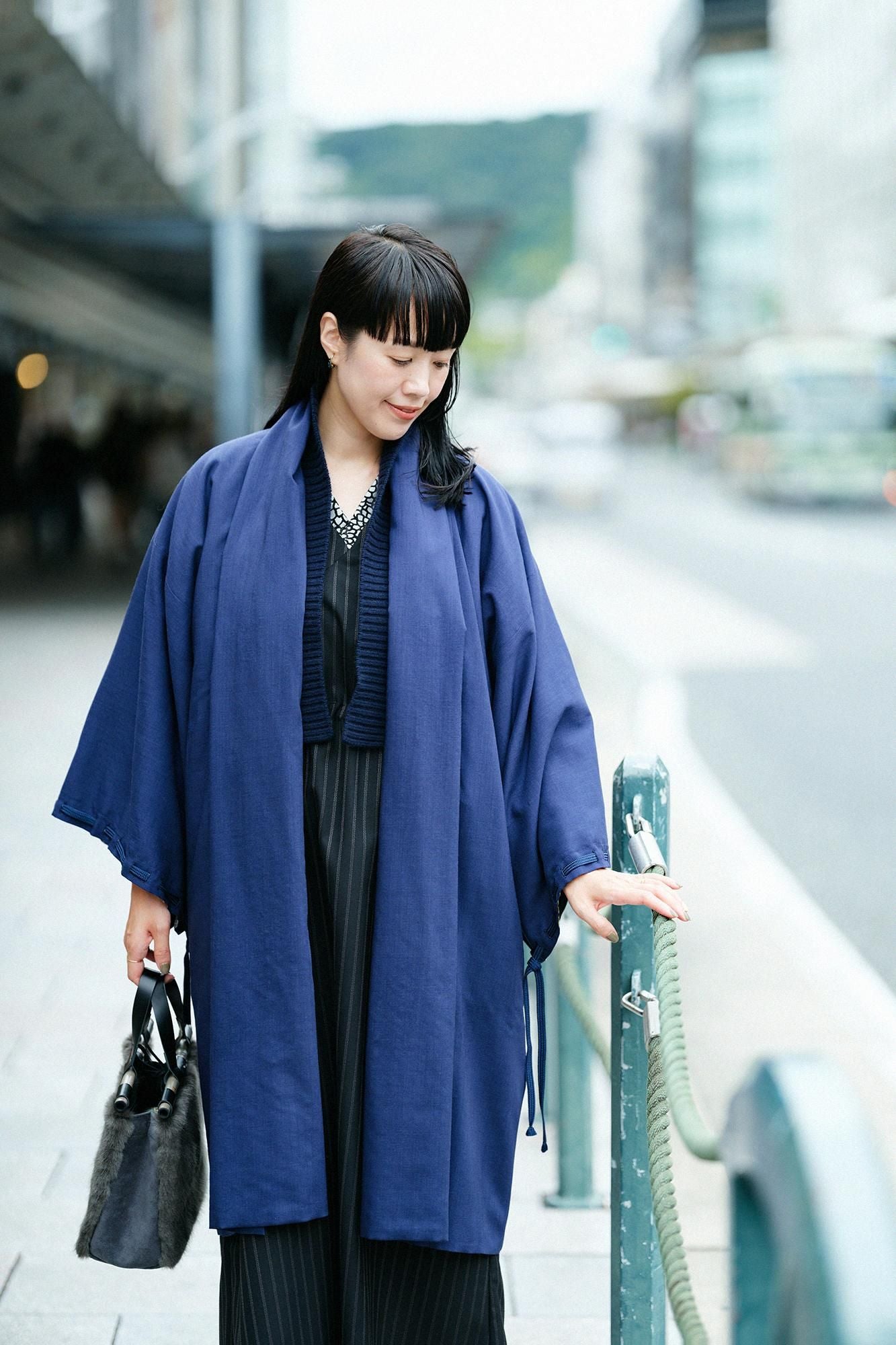 Mousseline, manche impériale, réversible, bleu foncé, fan