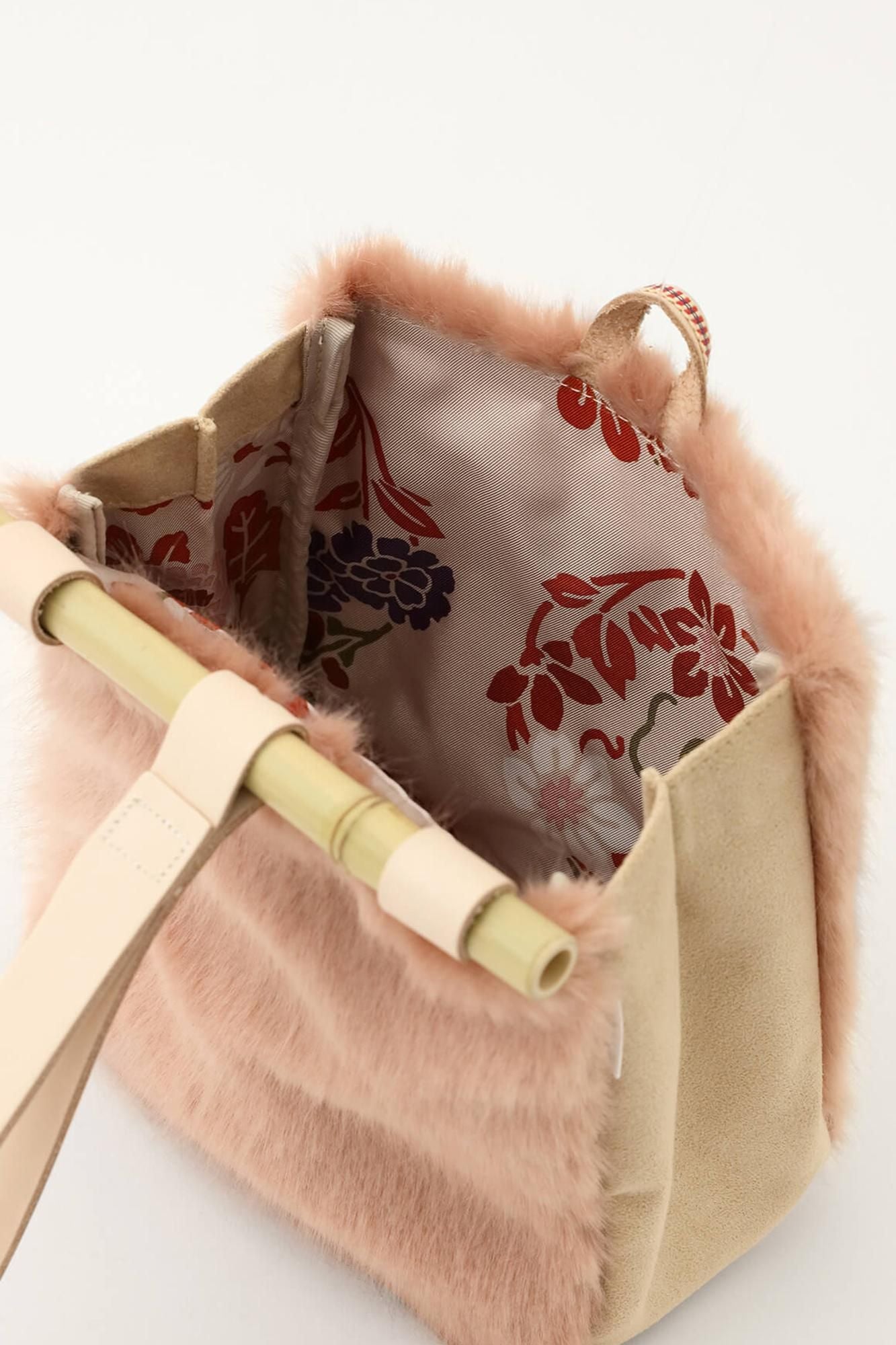 フェイクファー 道行小筥(みちゆきこばこ) 小 /灰梅(はいうめ)×花丸文様(はなまるもんよう)