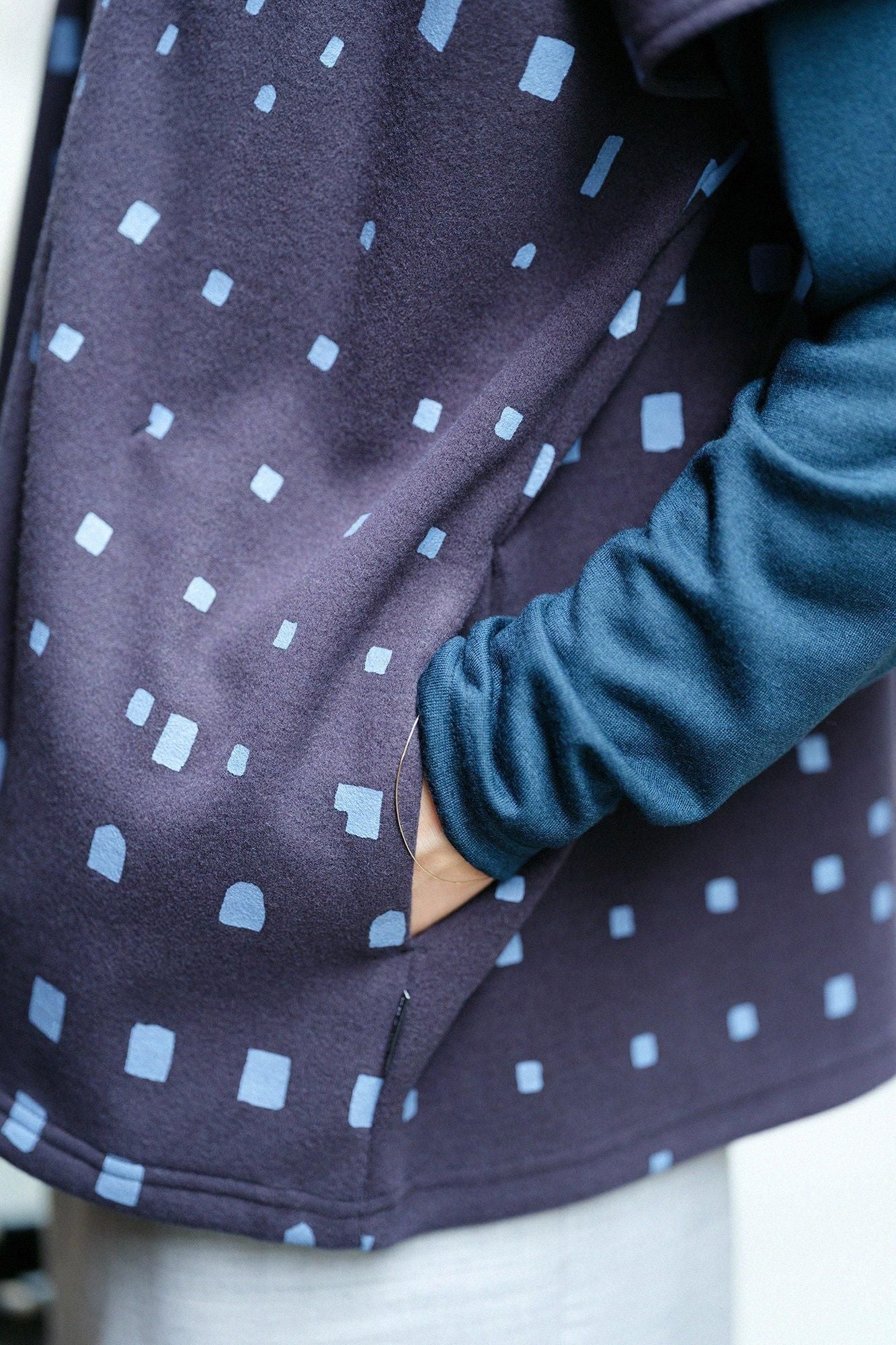 【net limited】Felted Interlock Knitting Square Top / Windows Dark Navy