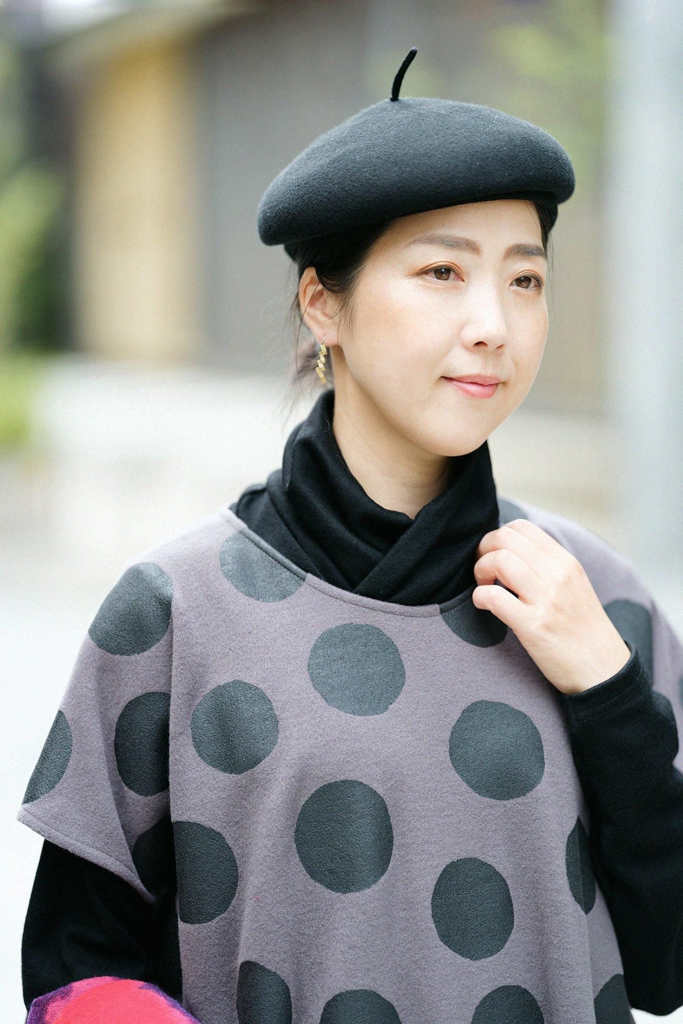 【官網限定】壓縮雙面編長方形洋裝/圓點深灰色