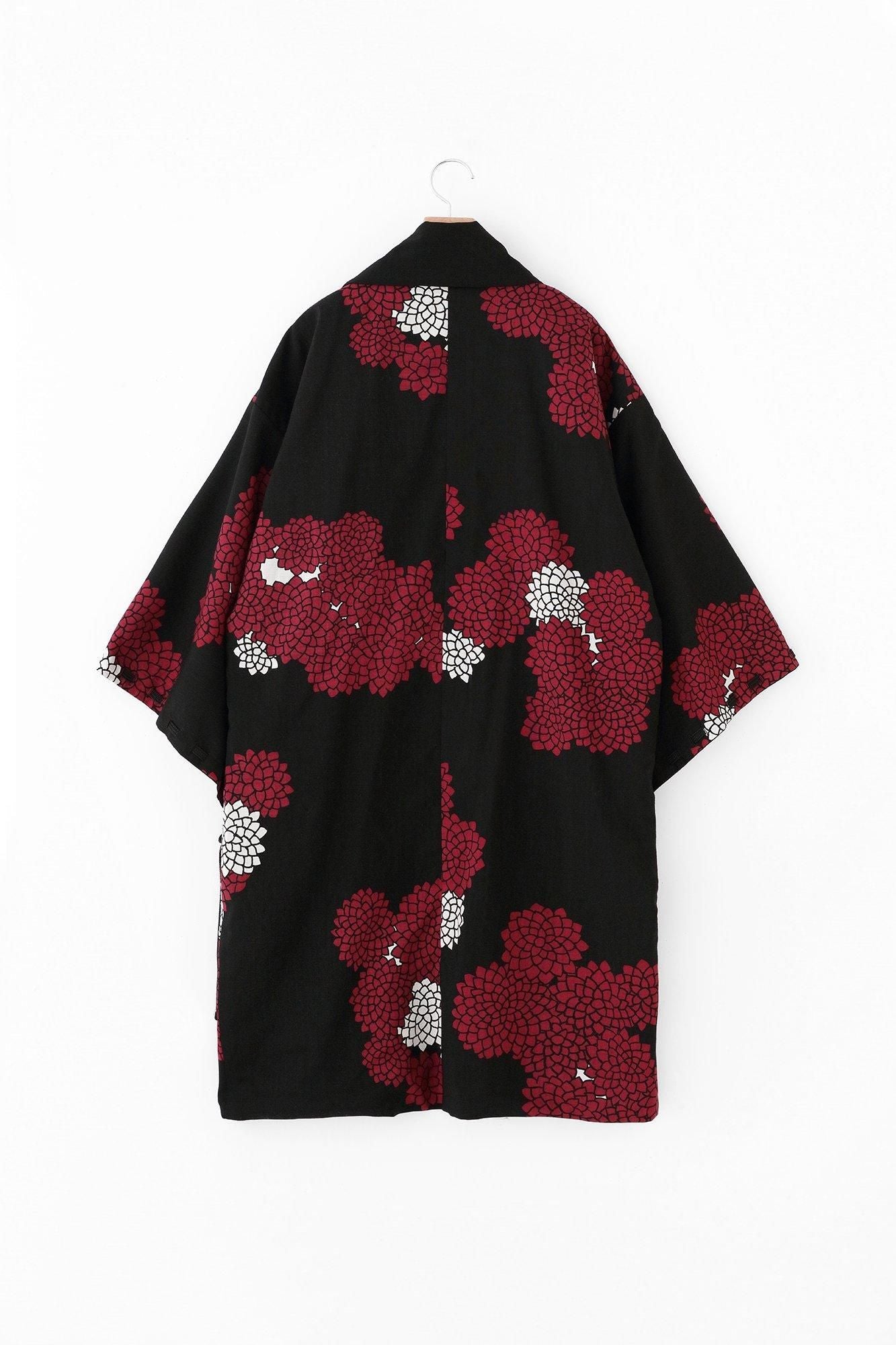 소모(나는 본다) x모슬린 궁중소매 가역적 (Kagyaku)/검은색(목재) x 구름 2의 x 국화 2