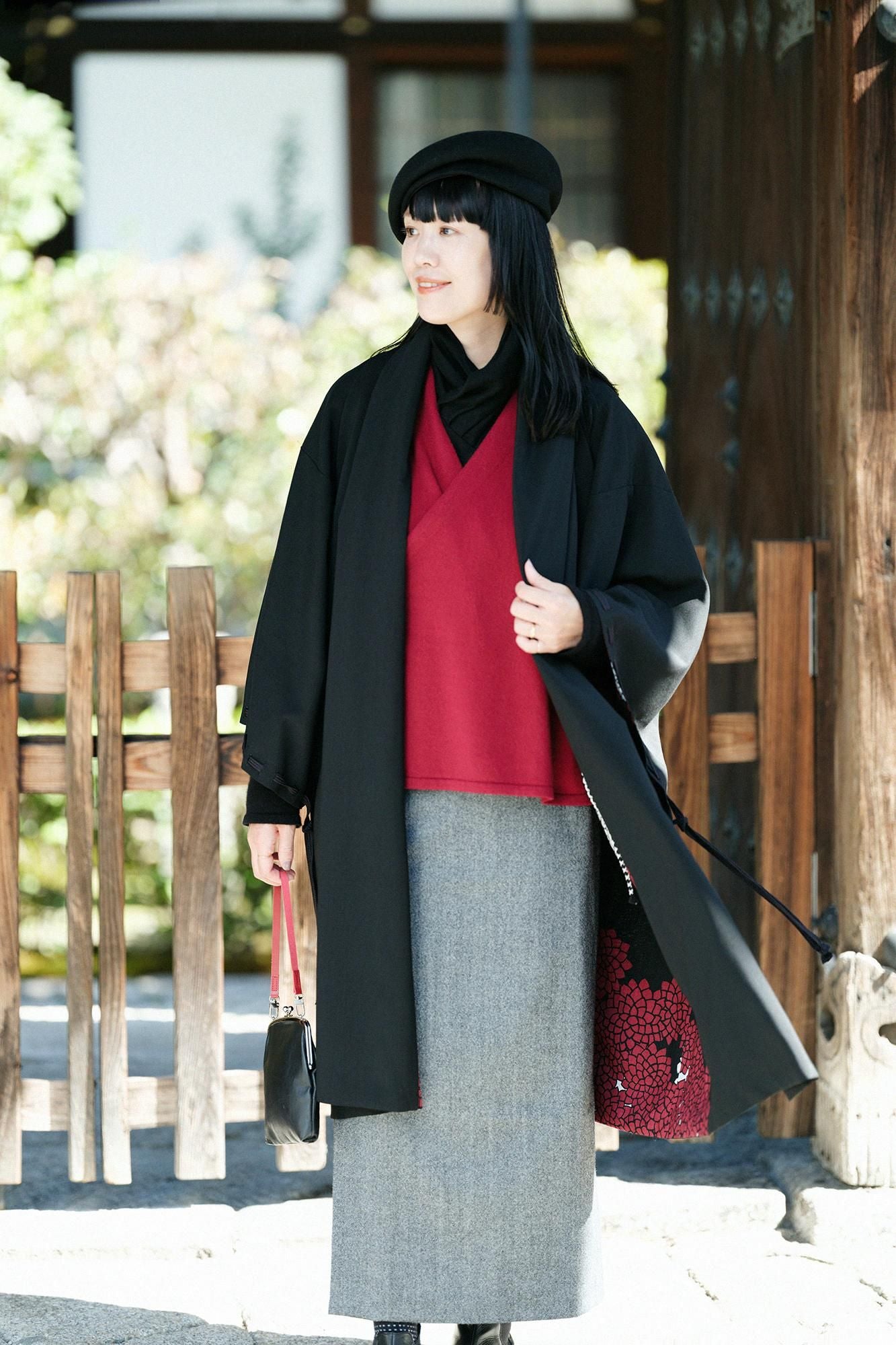 소모(나는 본다) x모슬린 궁중소매 가역적 (Kagyaku)/검은색(목재) x 구름 2의 x 국화 2