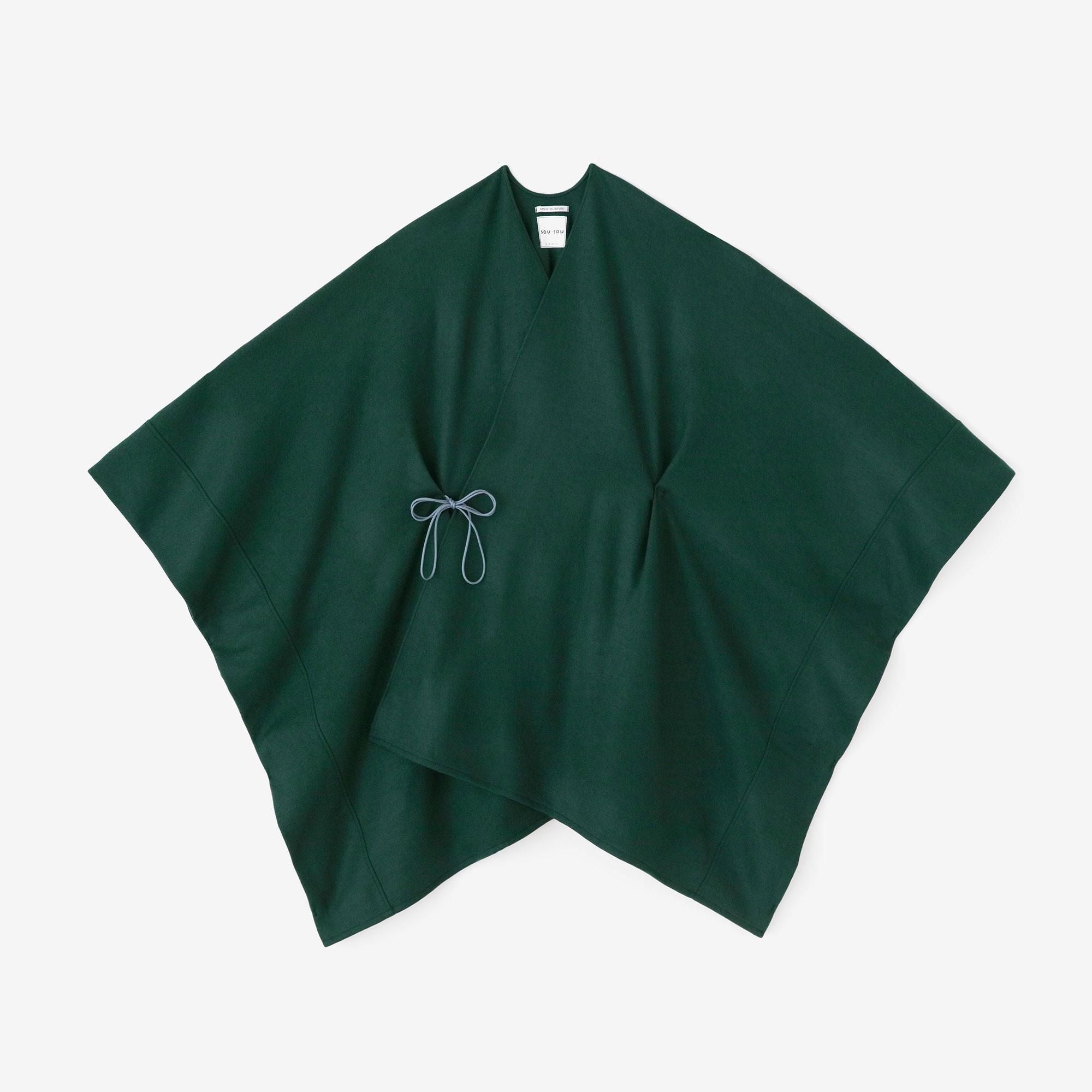 Combed Yarn Felted Knit Kisaragi Poncho / Dark Green