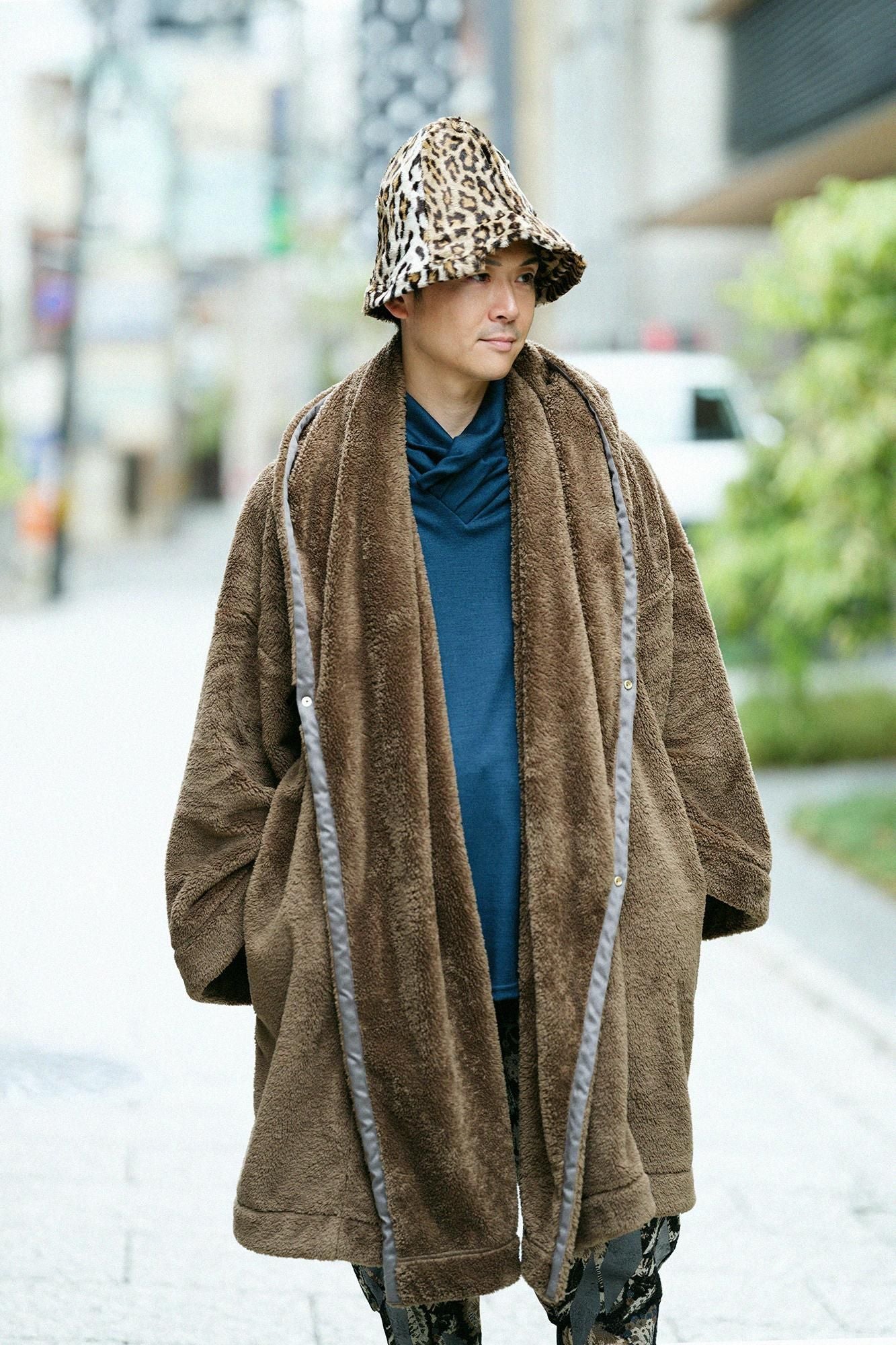 仿毛頭巾外套 單層/深茶色