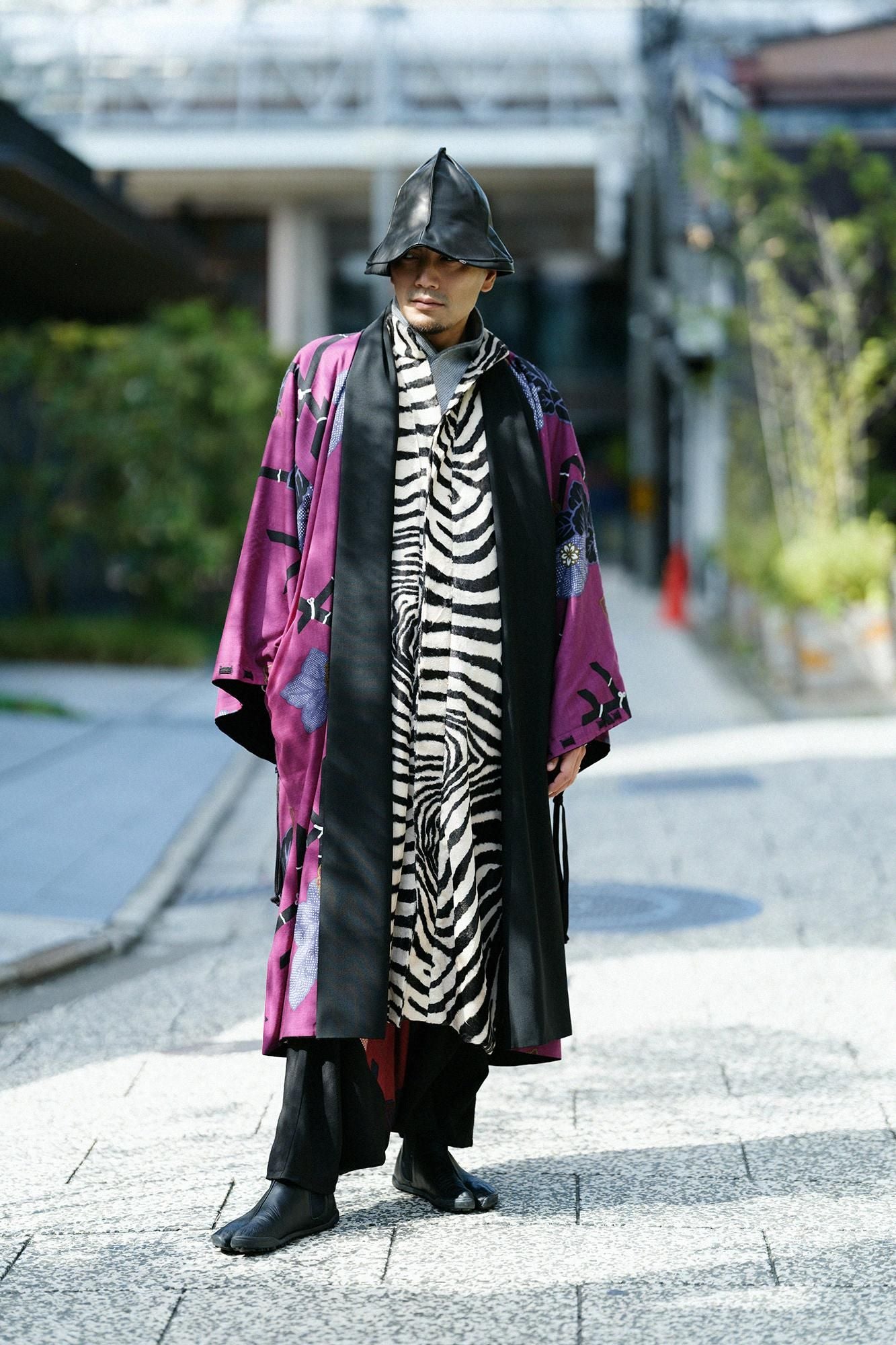 革 一条笠(いちじょうがさ) 錣(しころ)/濡羽色(ぬればいろ)