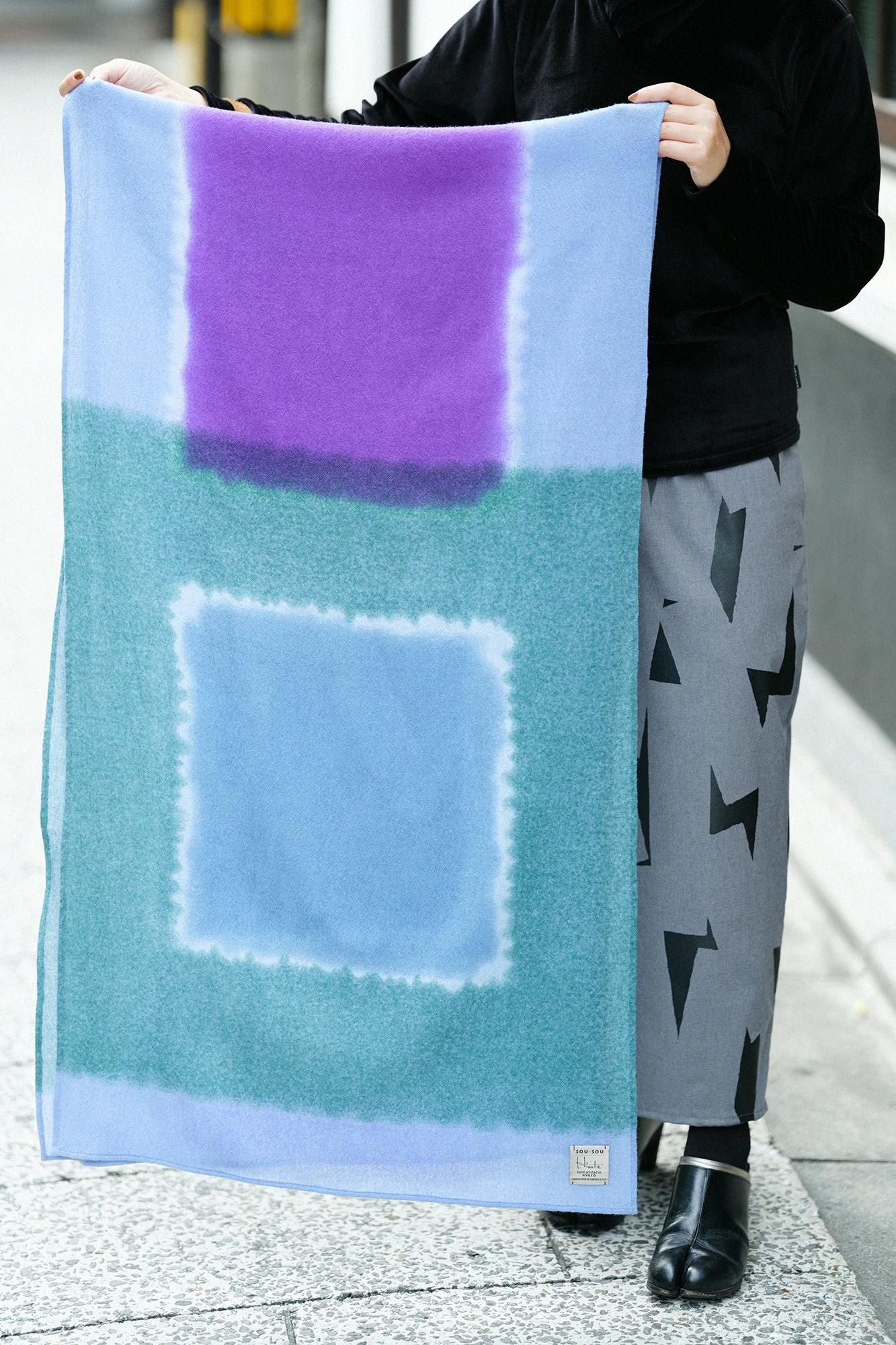 SOU・SOU×Hinata Hatae Scarf / Dark Grey×Stone Grey